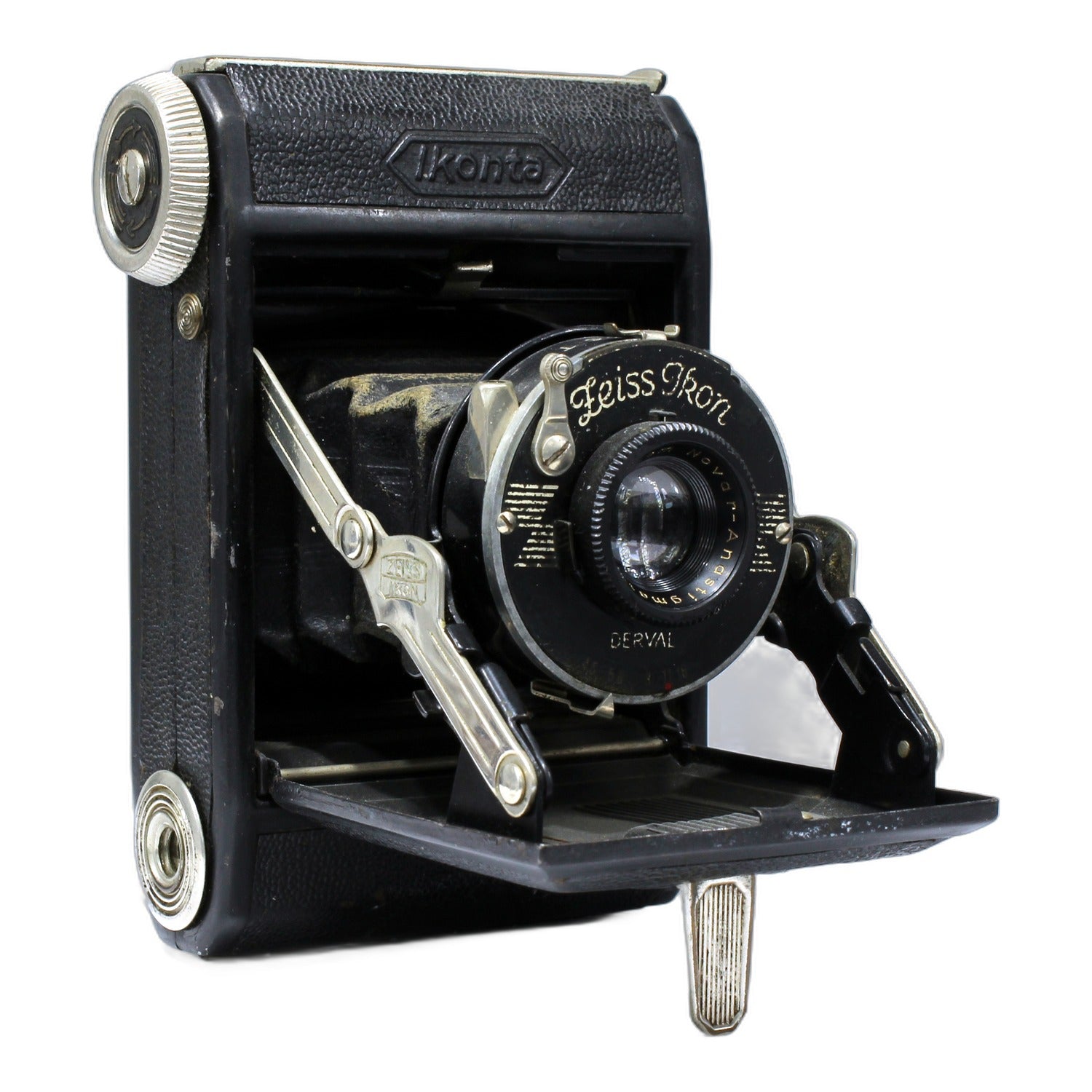 Zeiss Ikon Ikonta 520/18 folding camera with Novar Anastigmat 1:4.5 F=5cm Derval