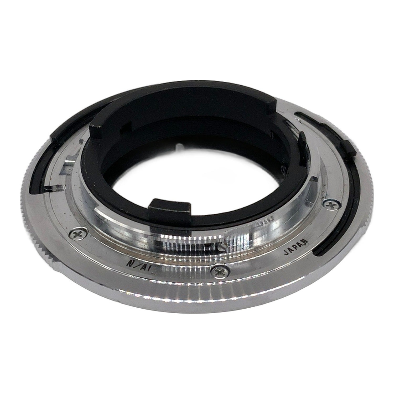Tamron N/AI Objektivadapter Ai-S Lens Mount Adapter (Adaptall 2 → Nikon F)