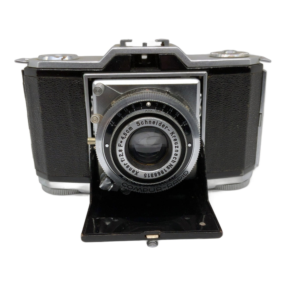 Zeiss Ikon Ikonta 522/24 folding camera with Xenar 45mm 1:2.8 Compur-Rapid