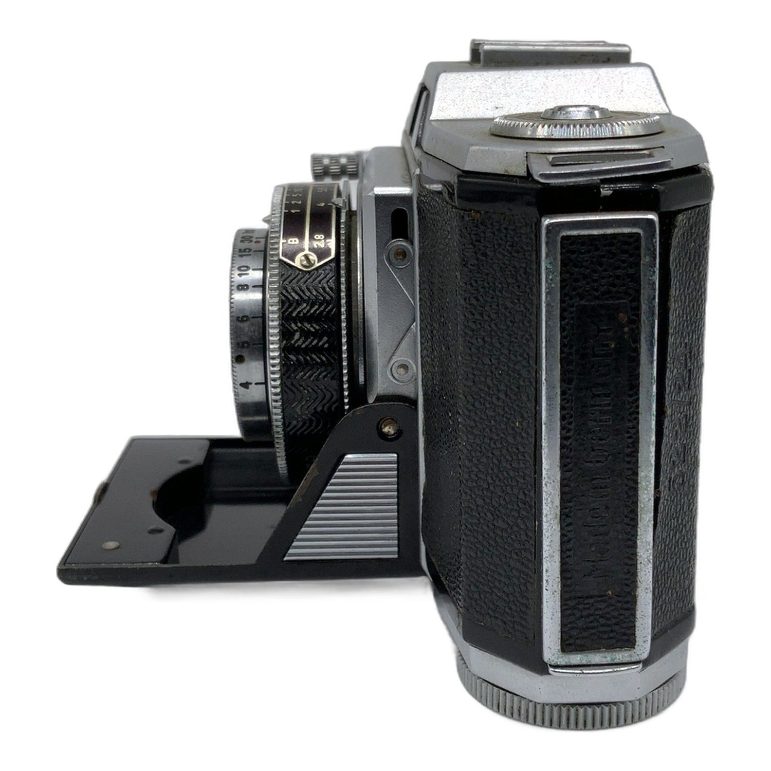Zeiss Ikon Ikonta 522/24 folding camera with Xenar 45mm 1:2.8 Compur-Rapid