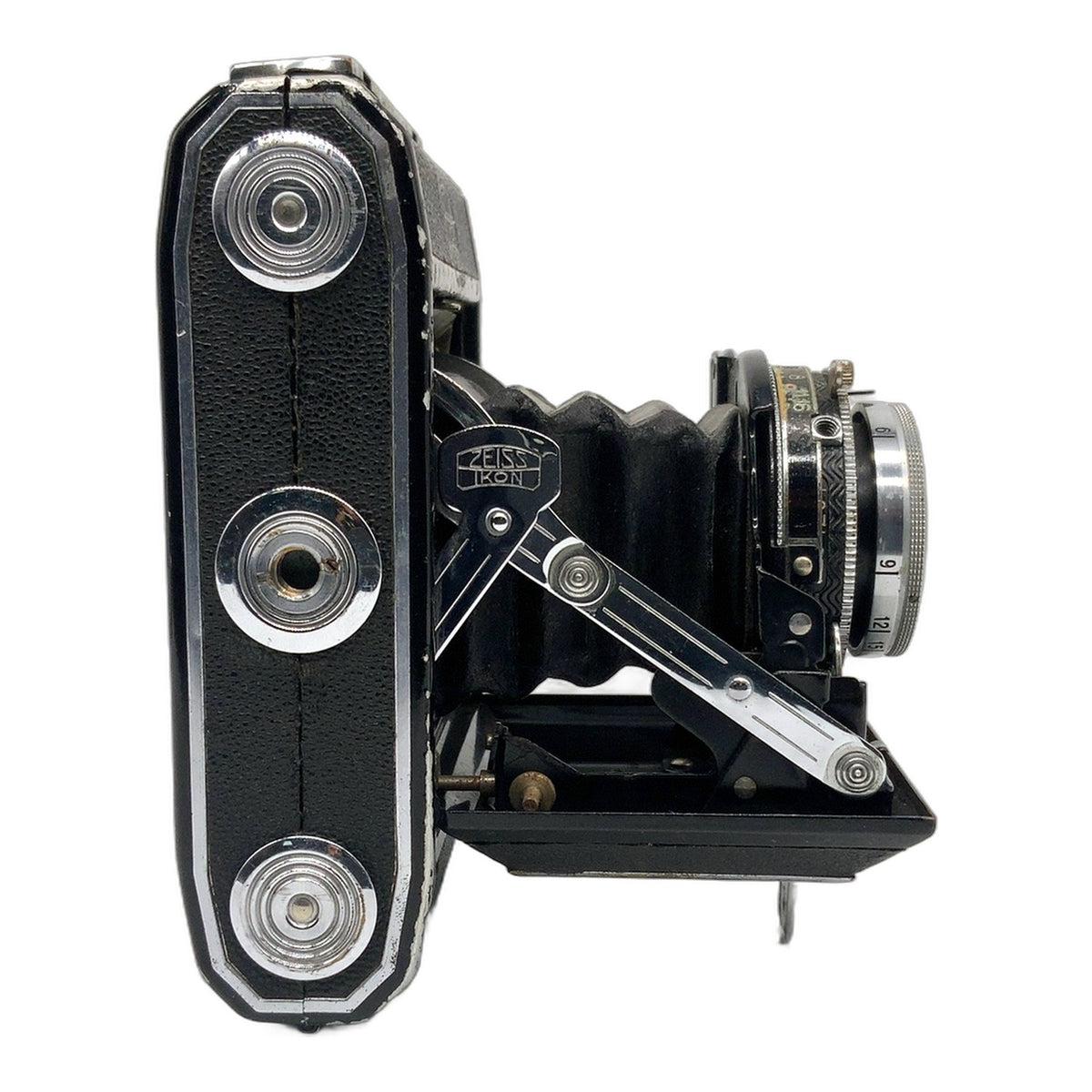 Zeiss Ikon Ikonta 521 folding camera with Novar Anastigmat 1:3.5 f=7.5cm