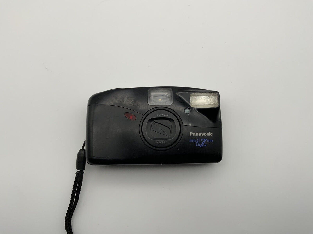 Panasonic C-2200zm mini &amp; zoom 35-70mm Macro autofocus analog camera AF compact