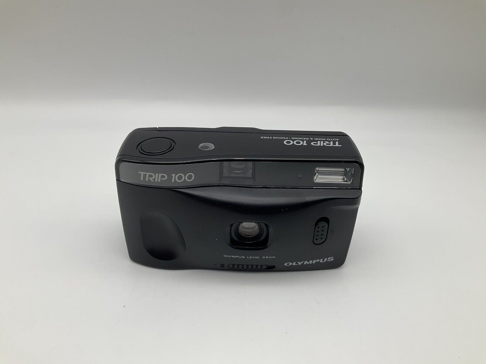 Olympus Trip 100 !Flash defective! Compact camera Point &amp; Shoot Analog AF autofocus