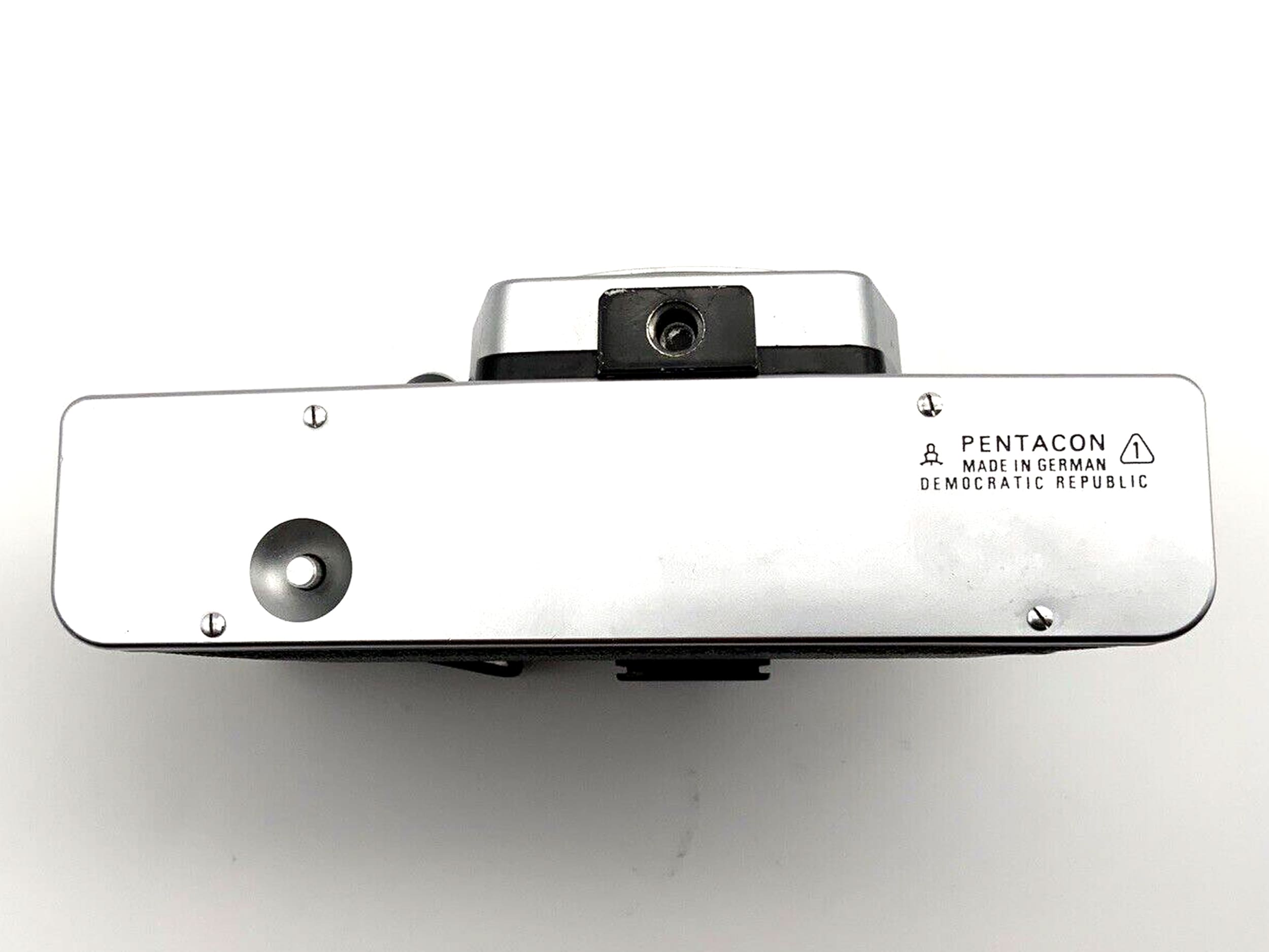 Praktica L2 M42 mech 35mm SLR camera body