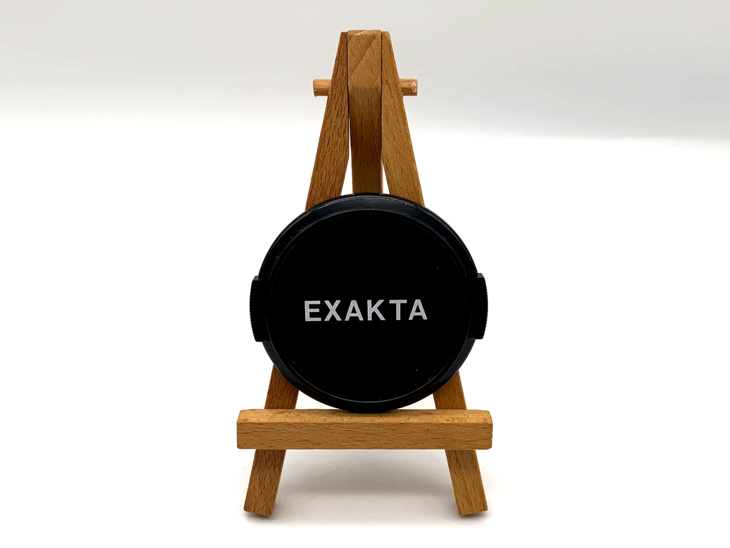 Exakta lens front cap 52mm lens cap