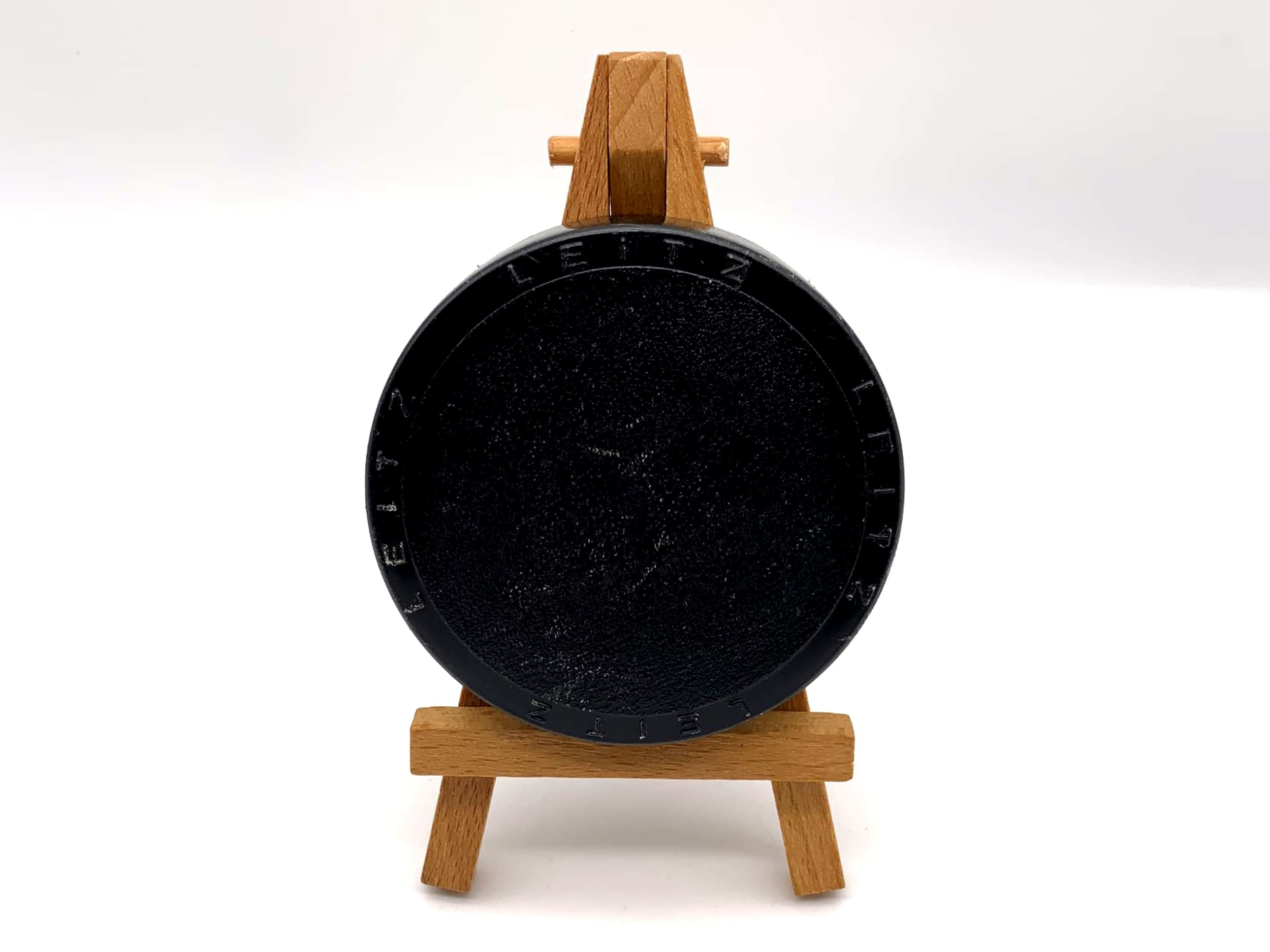 Leitz lens front cap 70mm 14144 lens cap