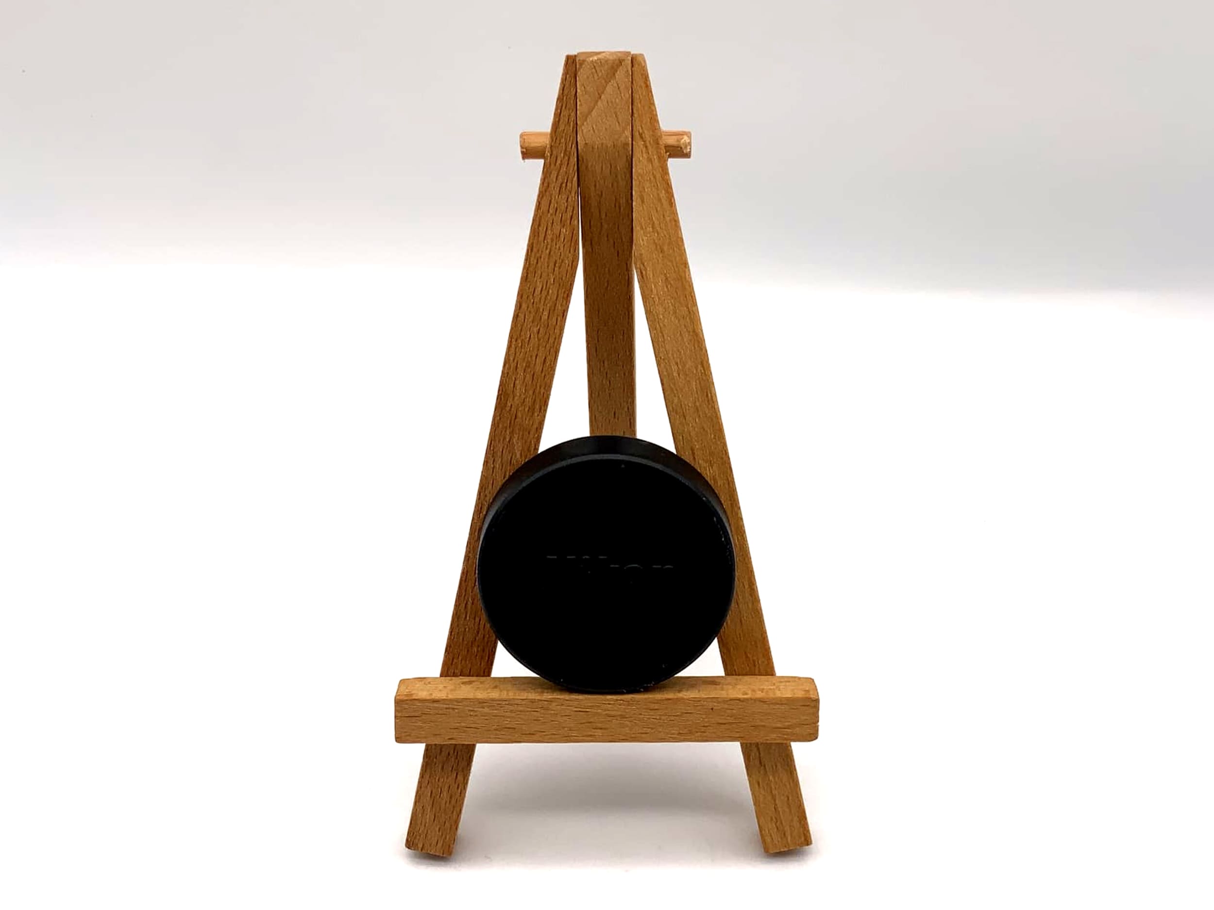 Nikon 35mm lens front cap