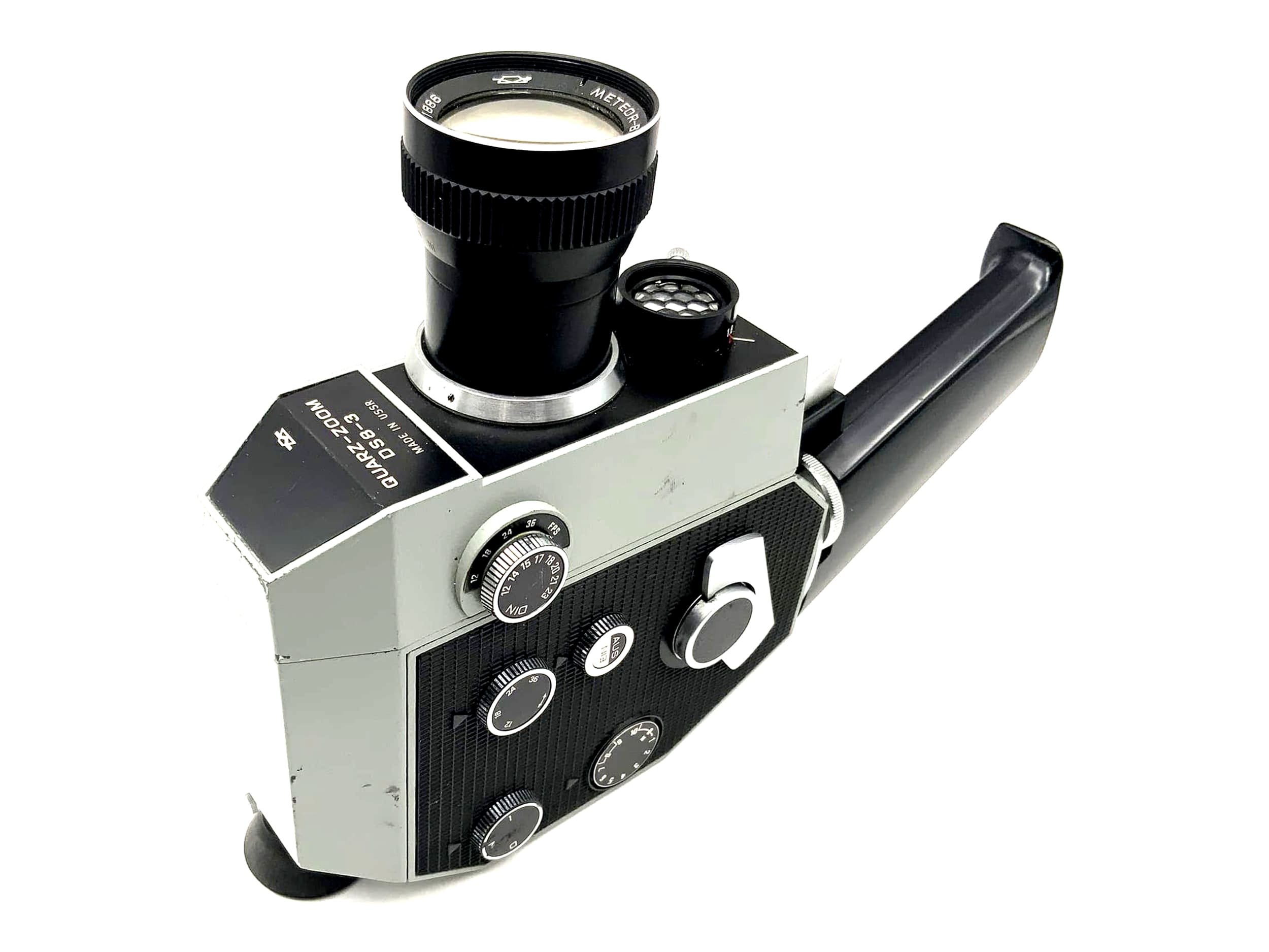 Zenit Quartz DS8-3 film camera Meteor-8M Made in USSR 16mm camera movie camera