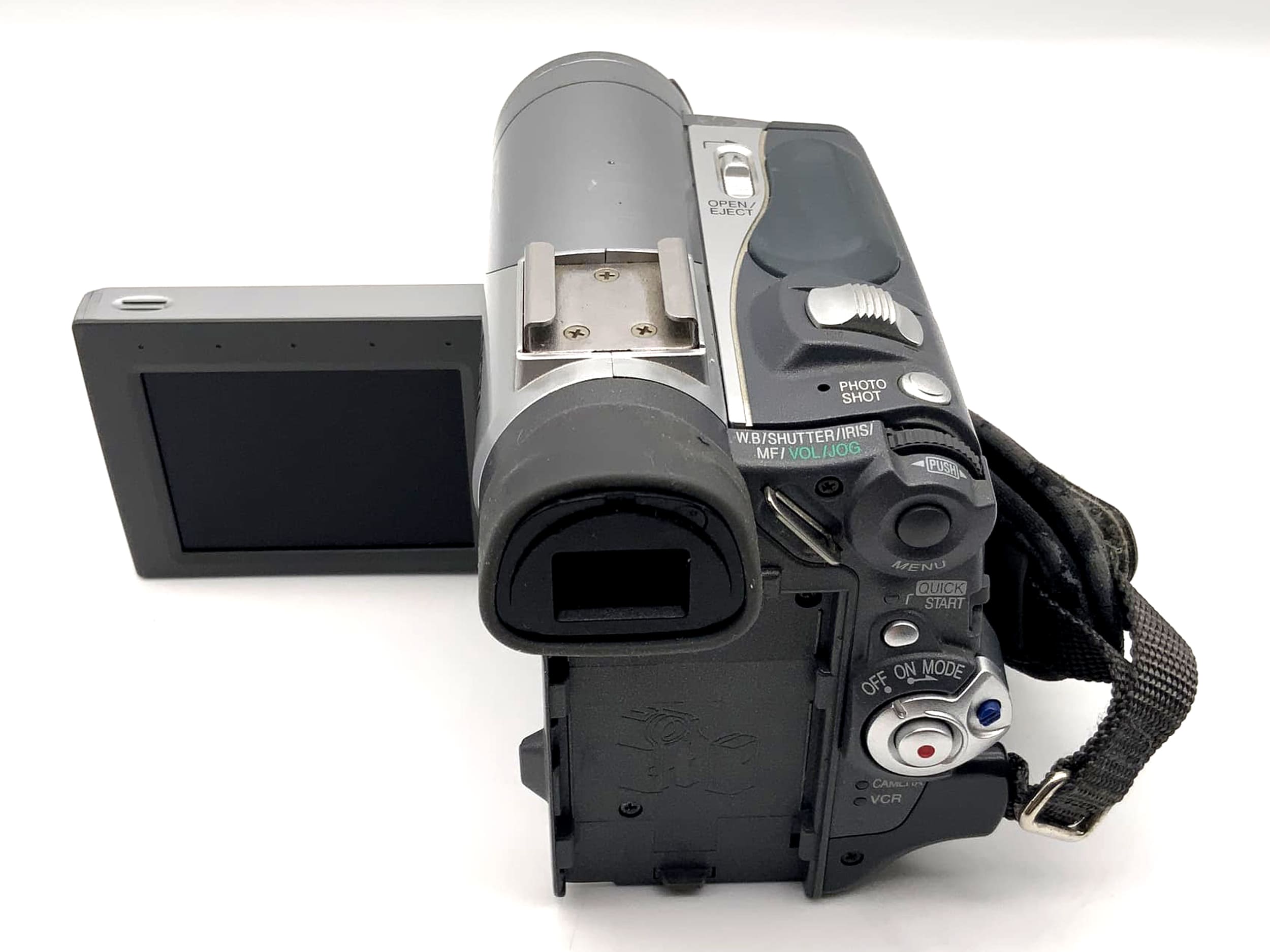 Panasonic NV-GS3 NV-GS3EG camcorder video camera with battery