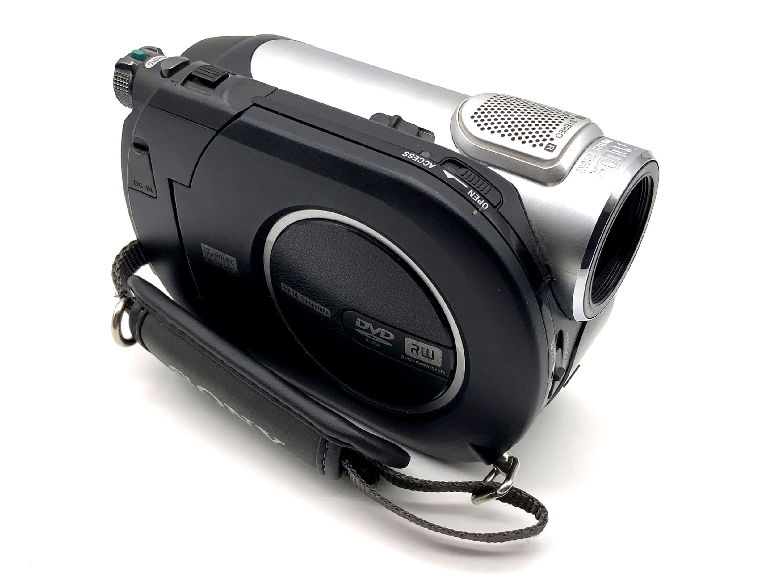 Sony Handycam DCR-DVD106E camcorder video camera with battery