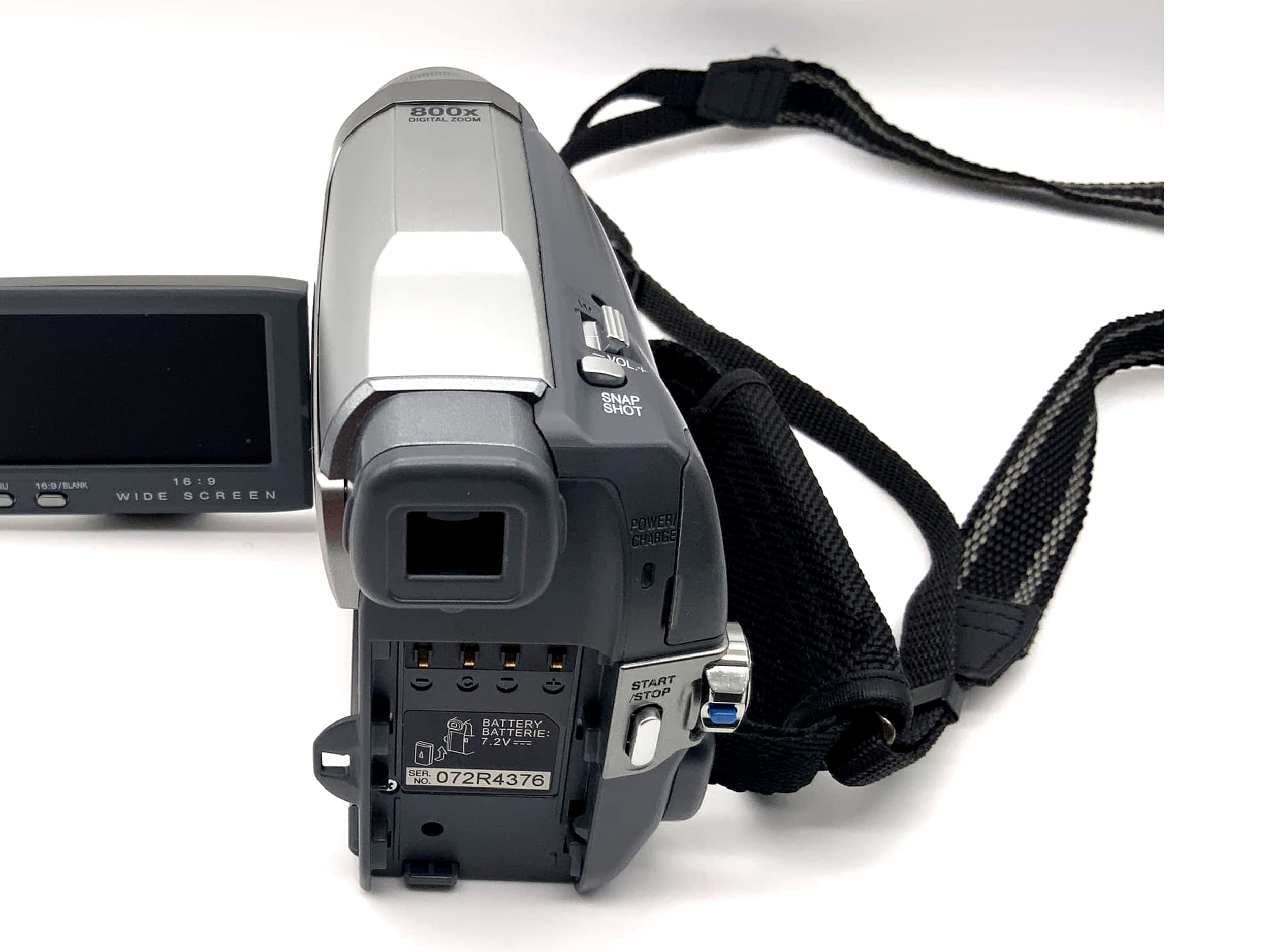 JVC Digital Video Camera GR-D725E Camcorder with Battery
