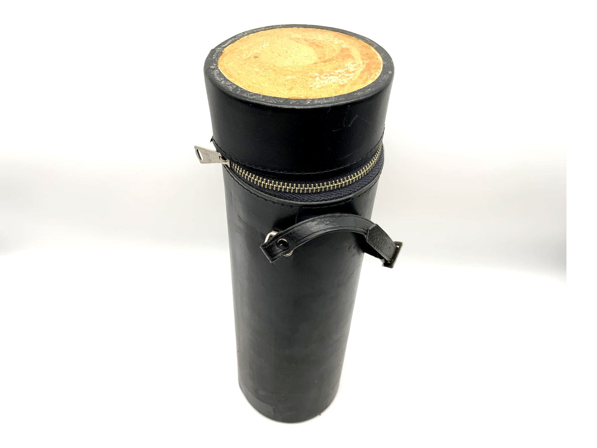 Black lens case, approx. 28x8cm, universal hard case.