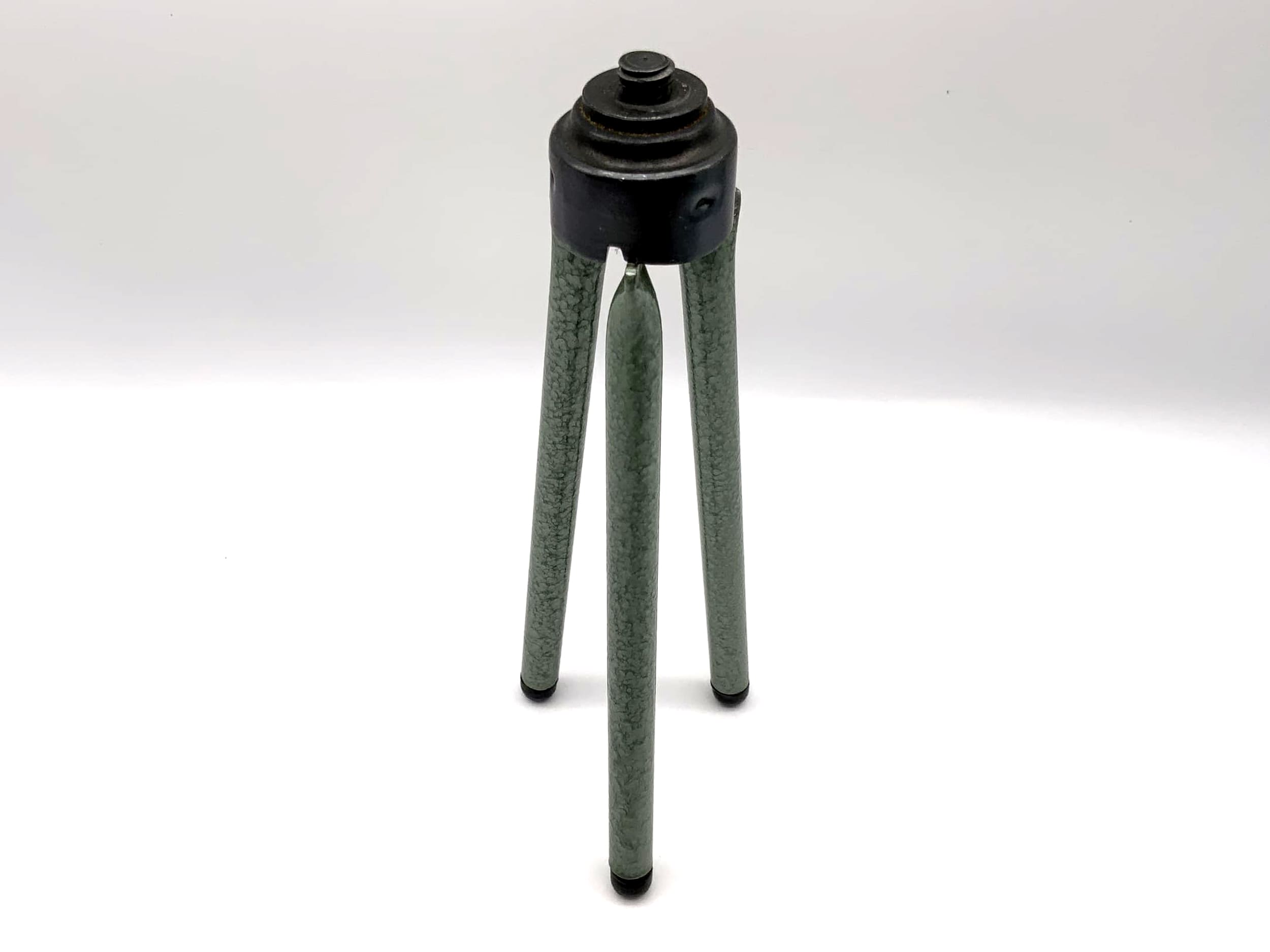Table tripod, tripod, three-legged tripod, pocket tripod