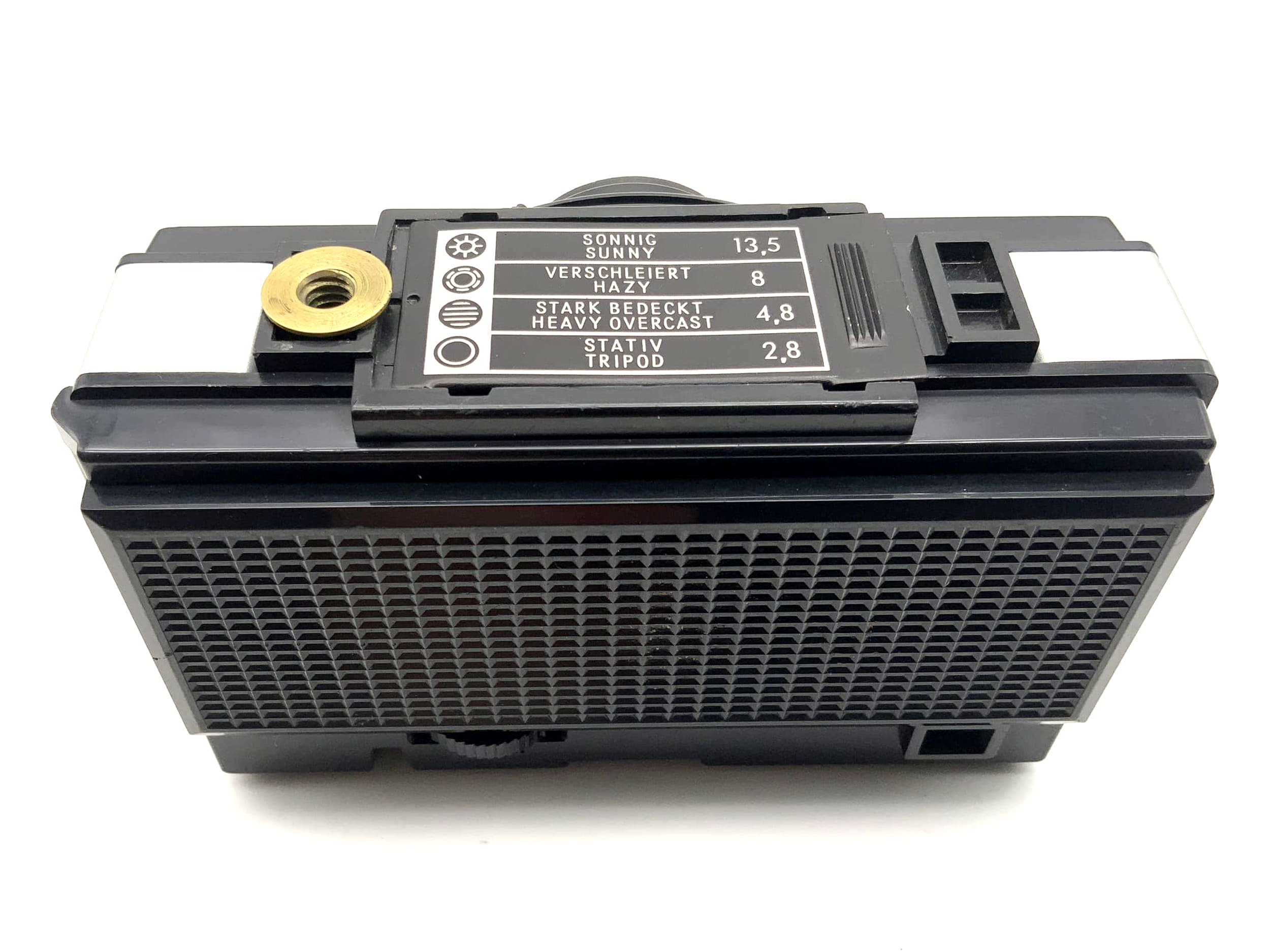 Pentacon Electra rangefinder camera with Domiplan 45mm 1:2.8 35mm compact camera