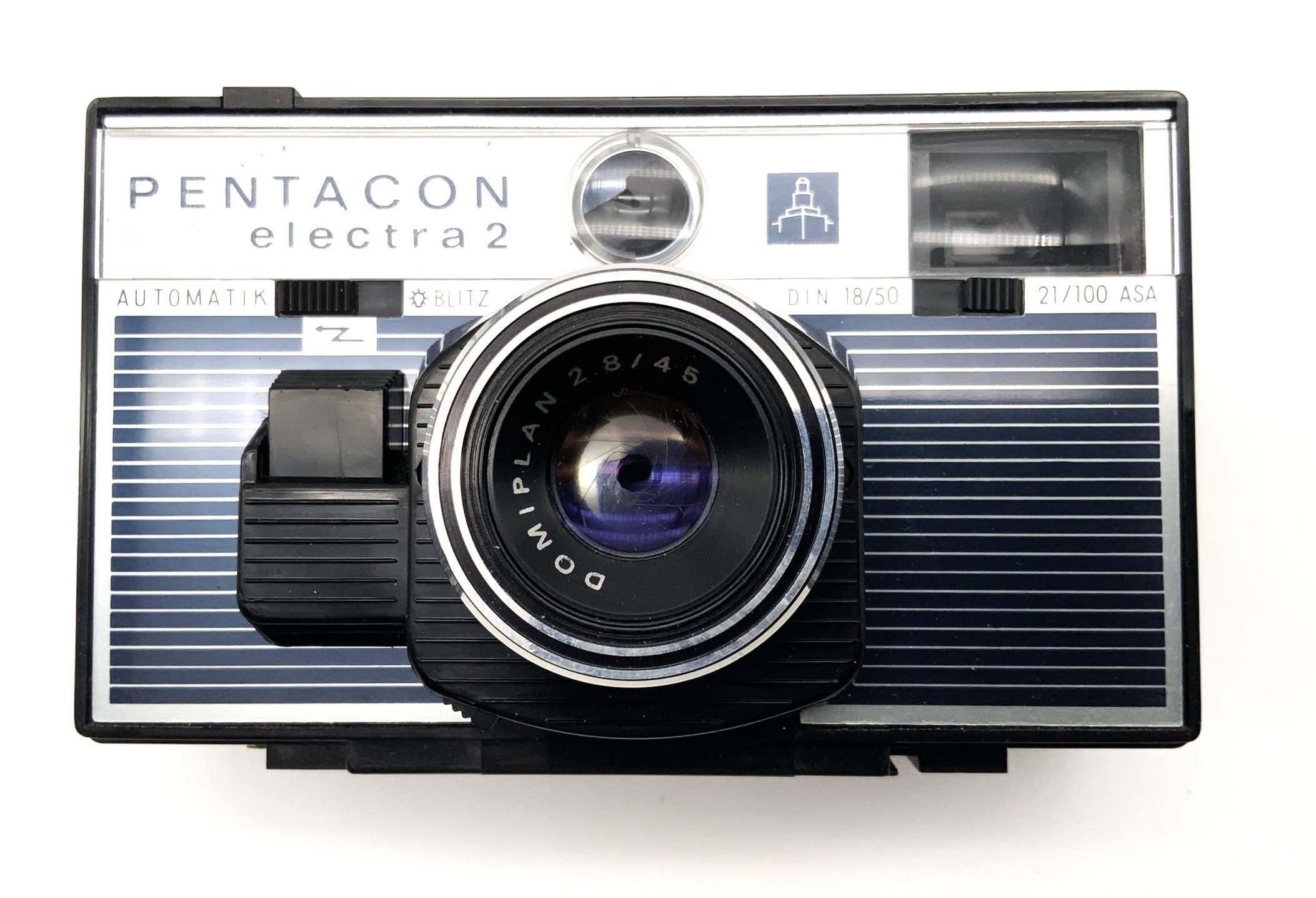 Pentacon Electra 2 rangefinder camera with Domiplan 45mm 1:2.8 35mm compact camera