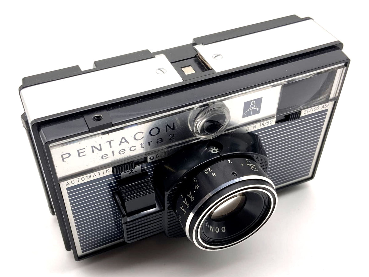 Pentacon Electra 2 rangefinder camera with Domiplan 45mm 1:2.8 35mm compact camera