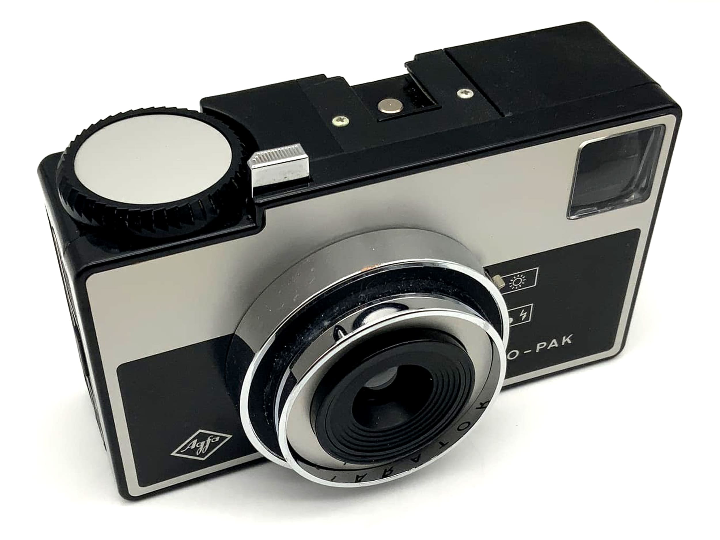 Agfa Iso-Pak viewfinder camera with Parator 35mm compact camera