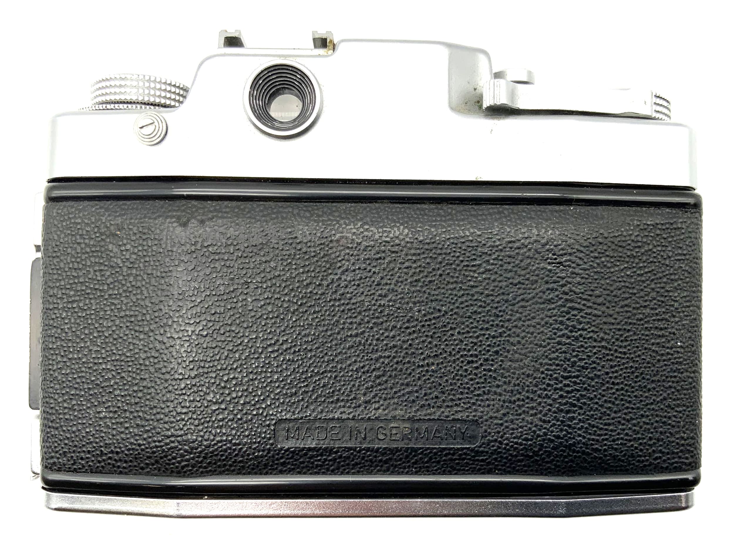 Agfa Silette SL rangefinder camera with Color Solinar 50mm 1:2.8 and 35mm Prontor SLK lenses.