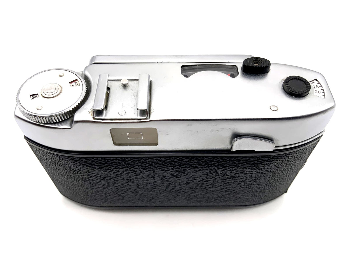 Adox Pronto-LK viewfinder camera with Radionar L 45mm 1:2.8 35mm compact camera