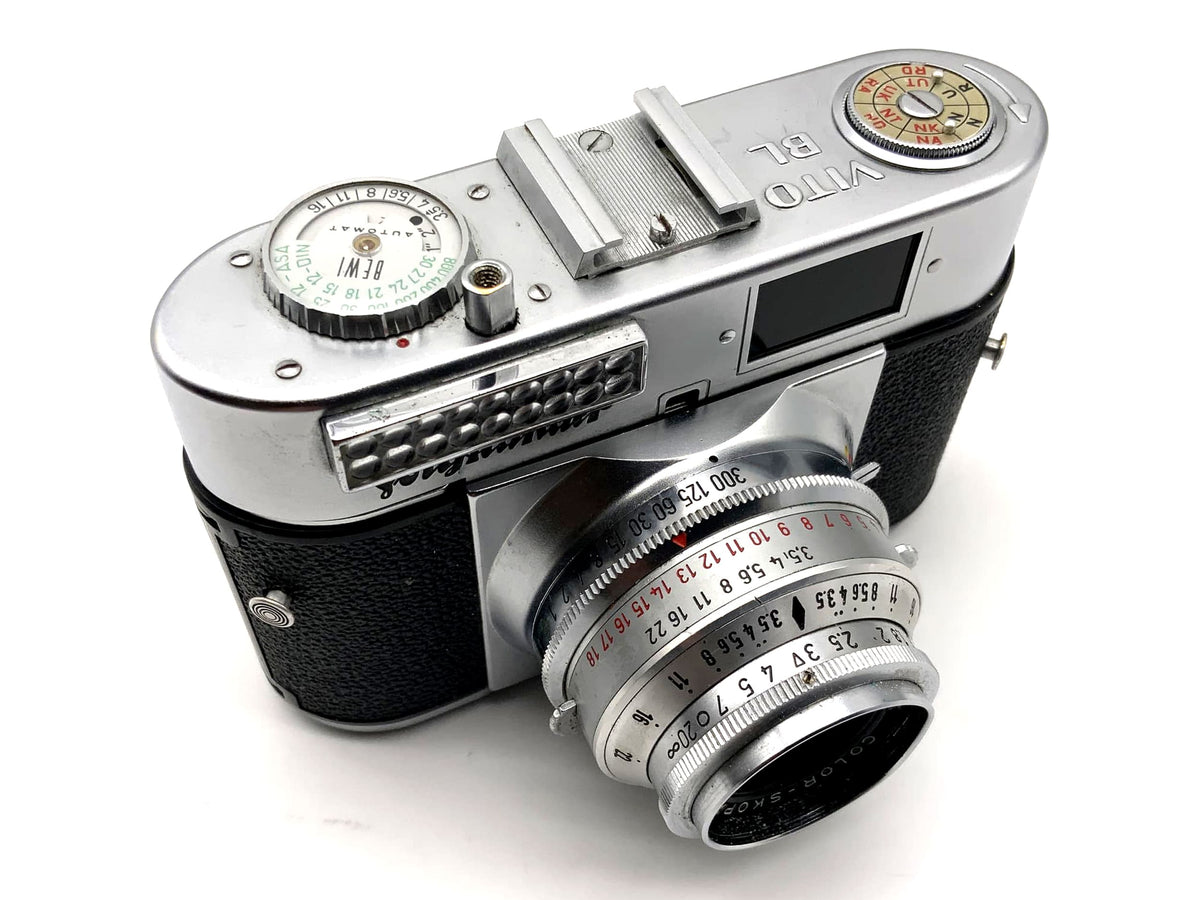 Voigtländer Vito BL viewfinder camera with Color Skopar 50mm 1:3.5 and 35mm Prontor SVS lenses.