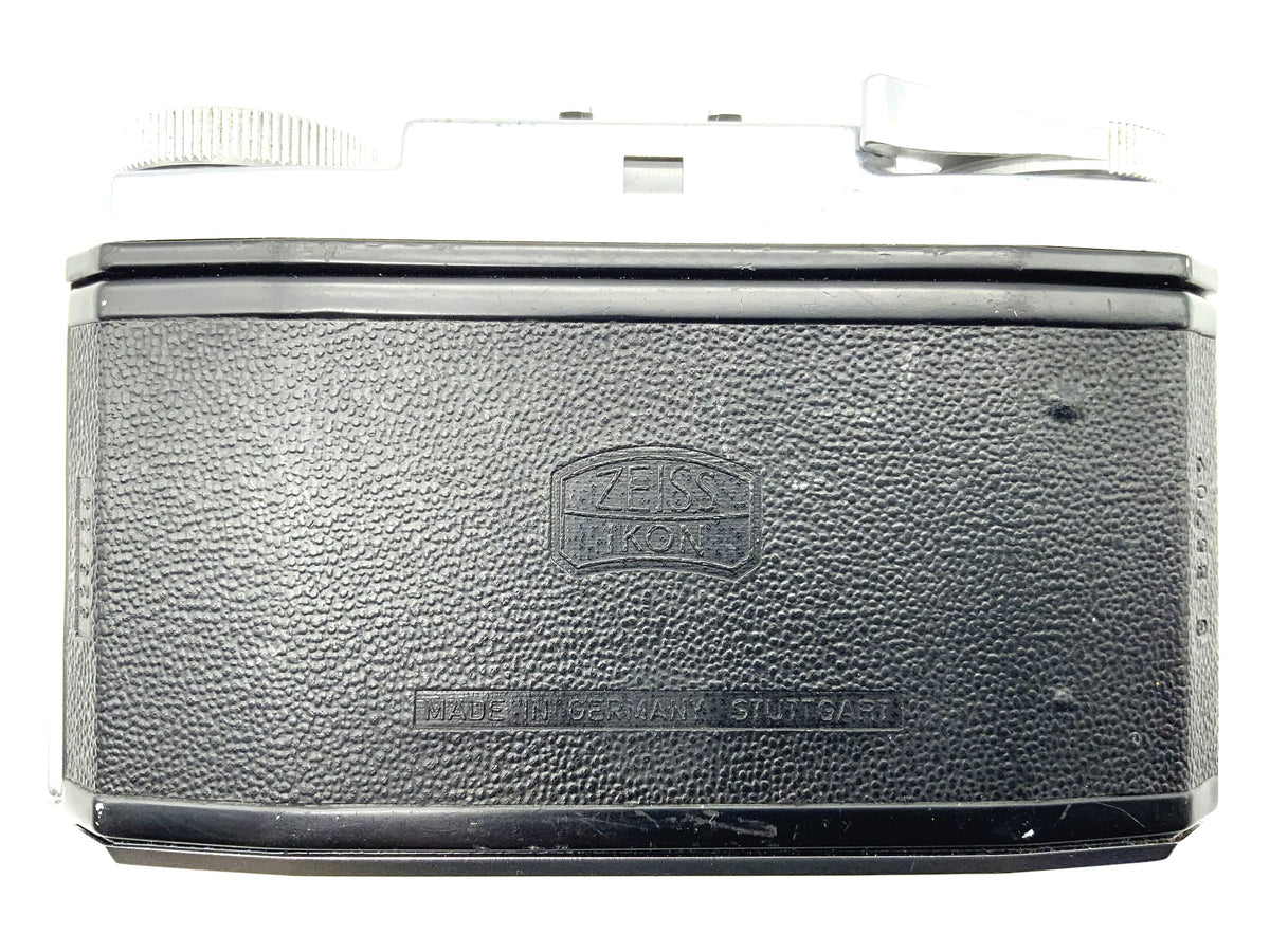 Zeiss Ikon Contina viewfinder camera with Novar Anastigmat 45mm 1:3.5 35mm Prontor-SVS