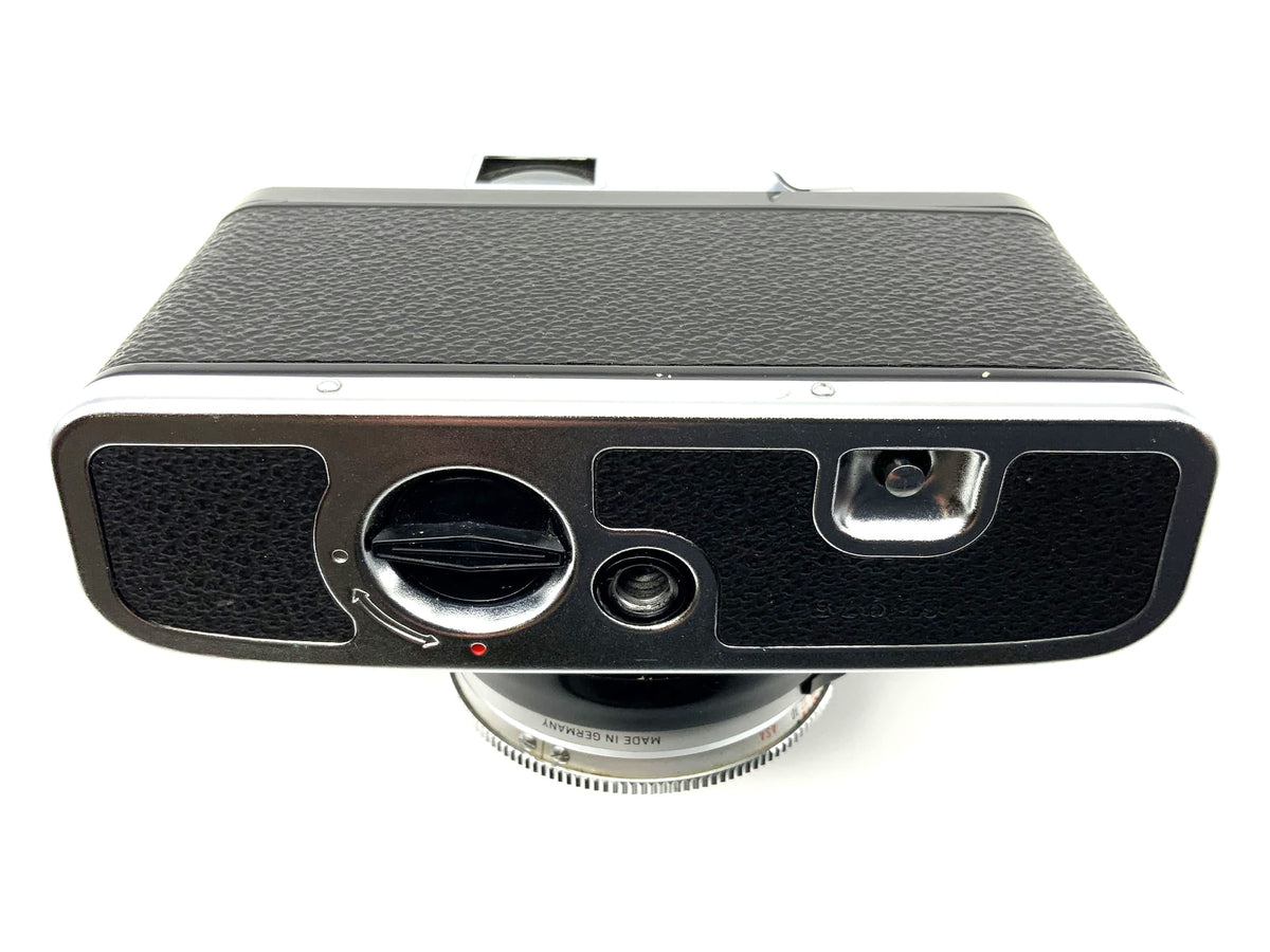 Zeiss Ikon Contina LK rangefinder camera with Color Pantar 45mm 1:2.8 35mm
