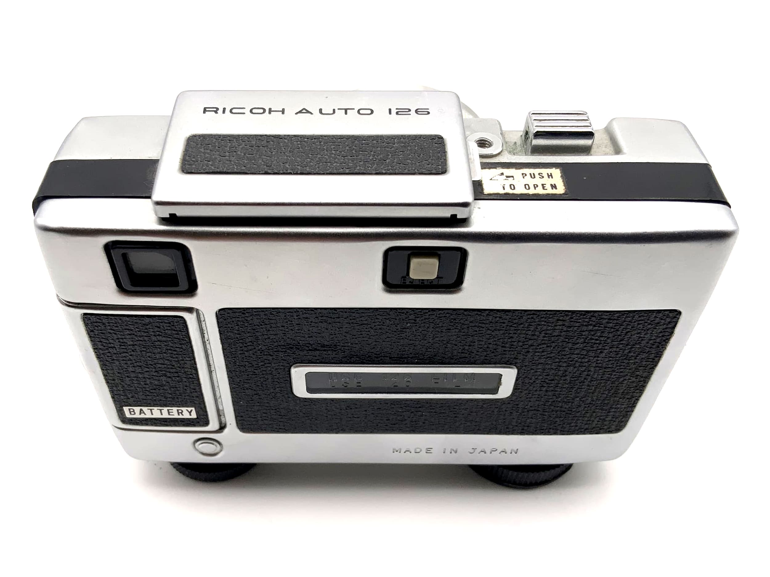 Ricoh Auto 126 viewfinder camera with Rikenon 35mm 1:2.8 lens, 126 film compact camera