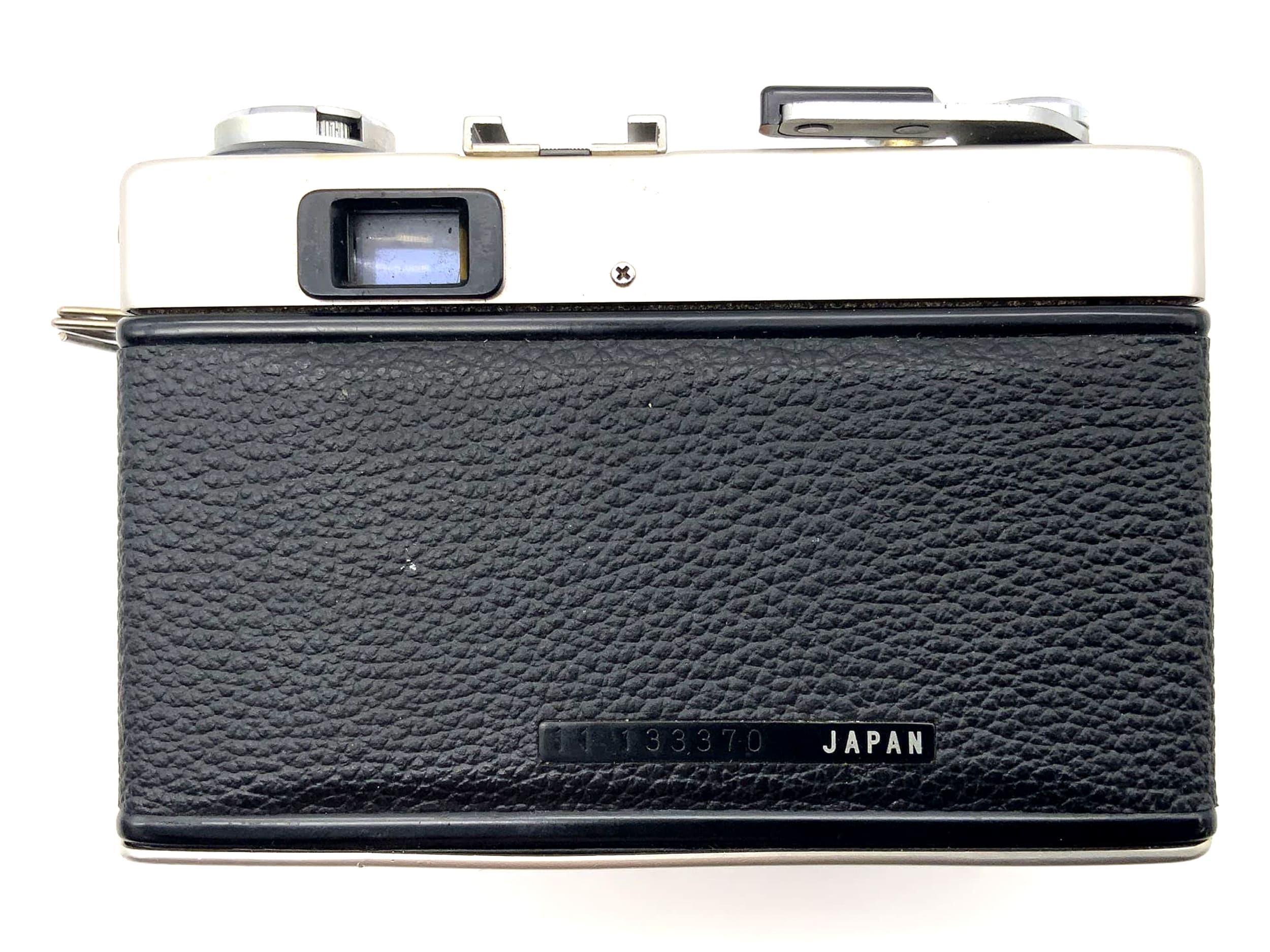 Ricoh 800 EES viewfinder camera with Rikenon lens 40mm 1:2.8 35mm compact camera