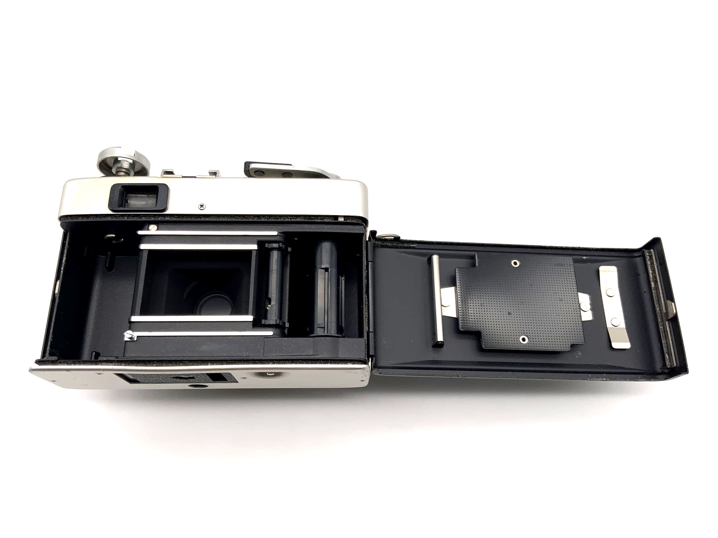Ricoh 800 EES viewfinder camera with Rikenon lens 40mm 1:2.8 35mm compact camera
