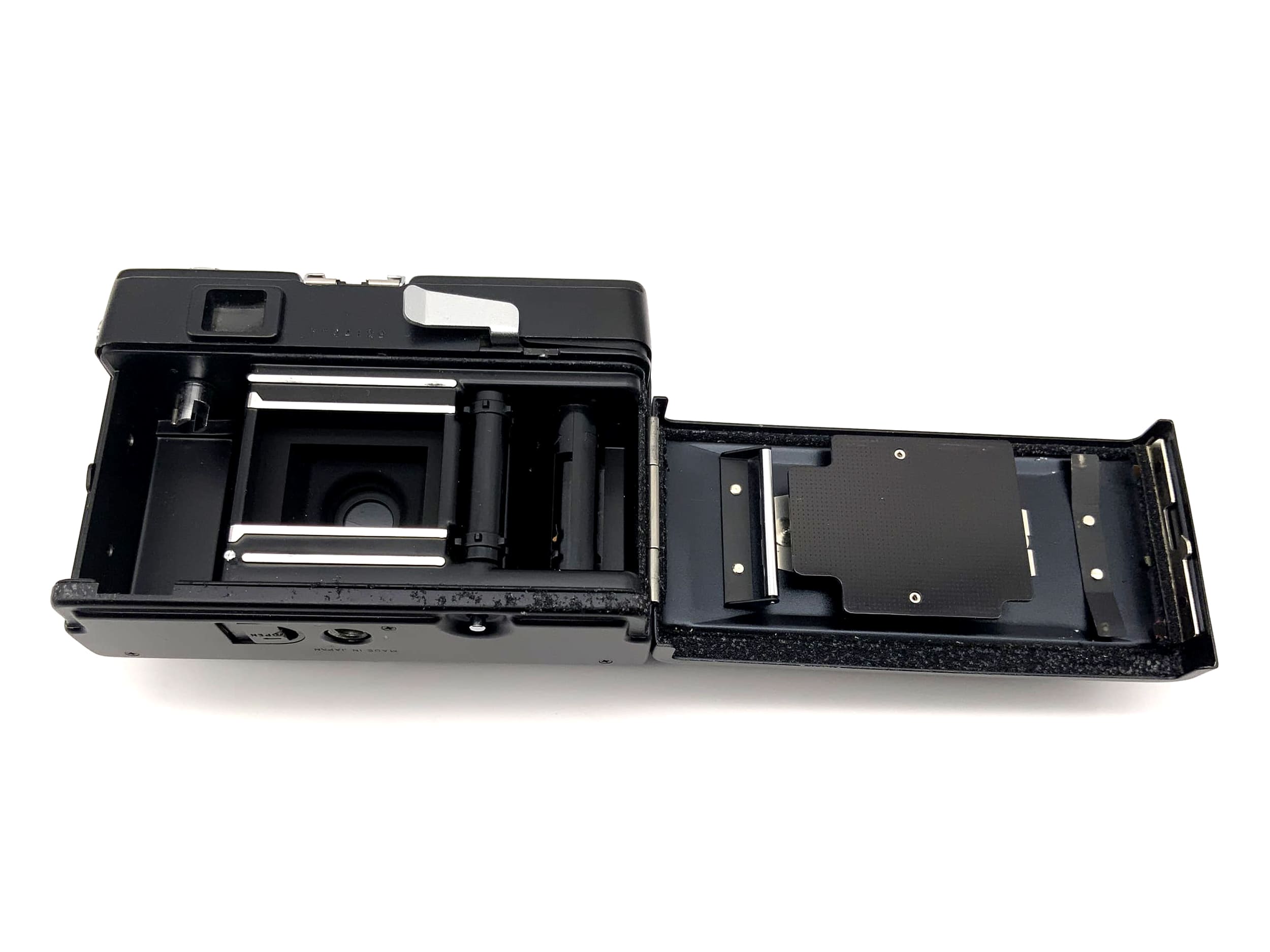 Porst 135S viewfinder camera with Color Special 38mm 1:2.7 35mm compact camera