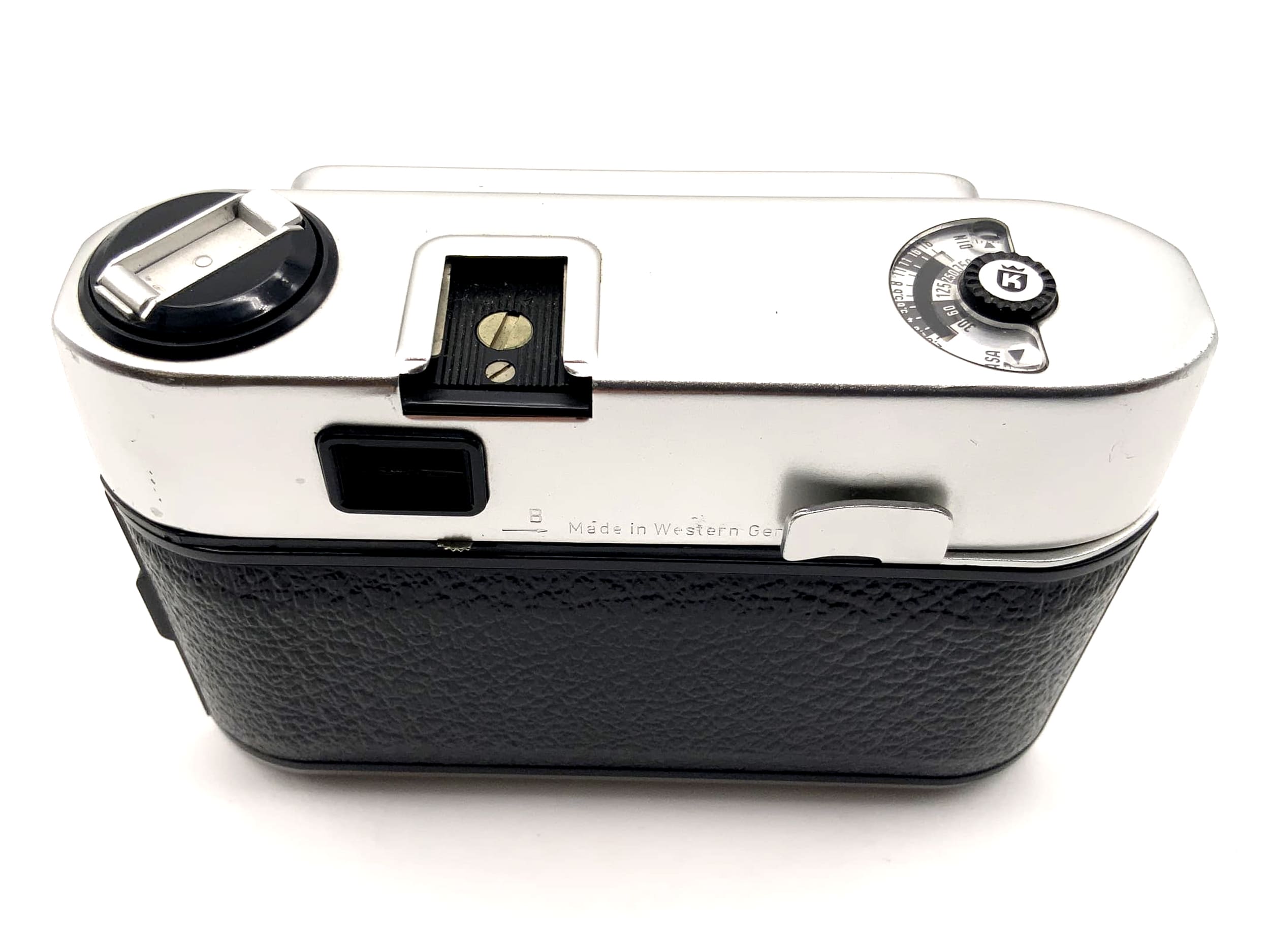 Revue Automatic 350 rangefinder camera with Isconar 45mm 1:2.8 35mm Rectamat