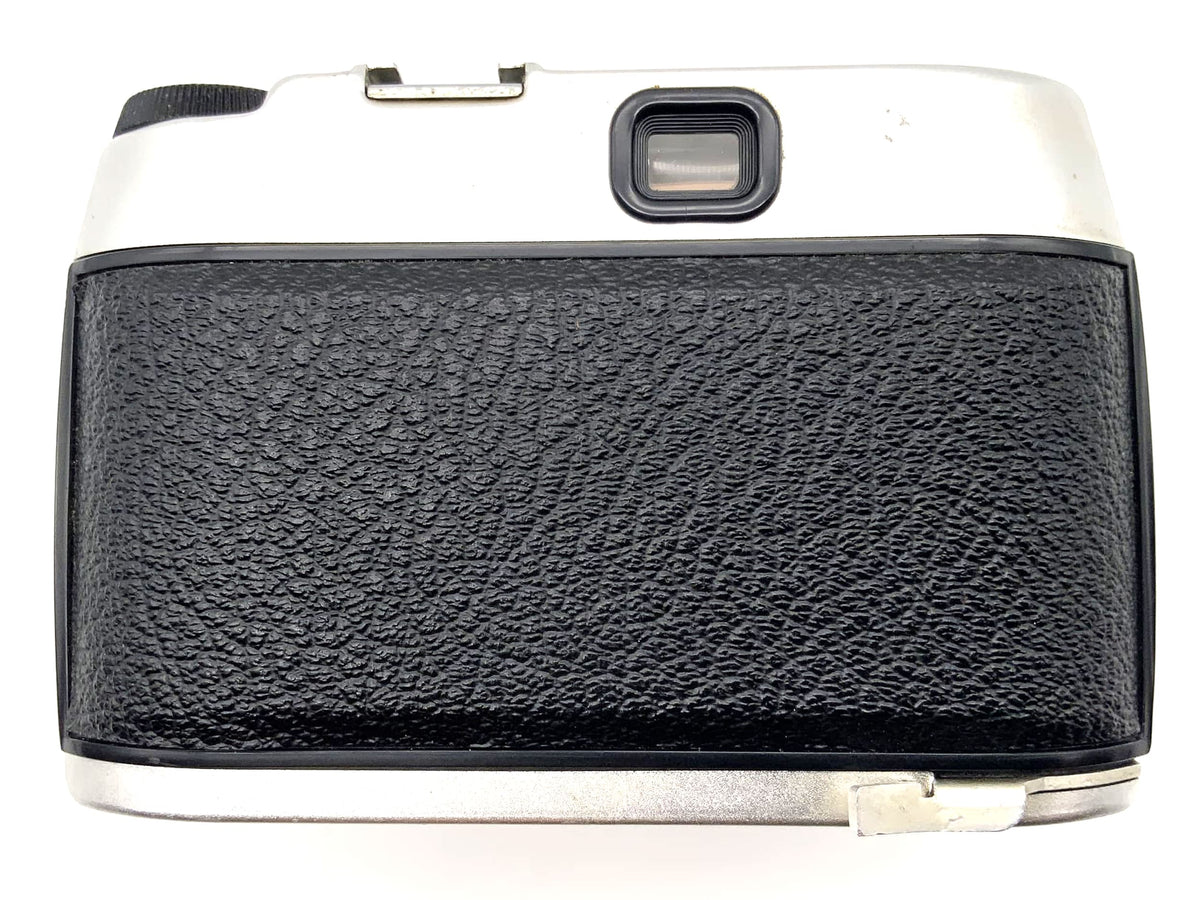Balda Baldinette viewfinder camera with Color Isconar 45mm 1:2.8 35mm compact camera