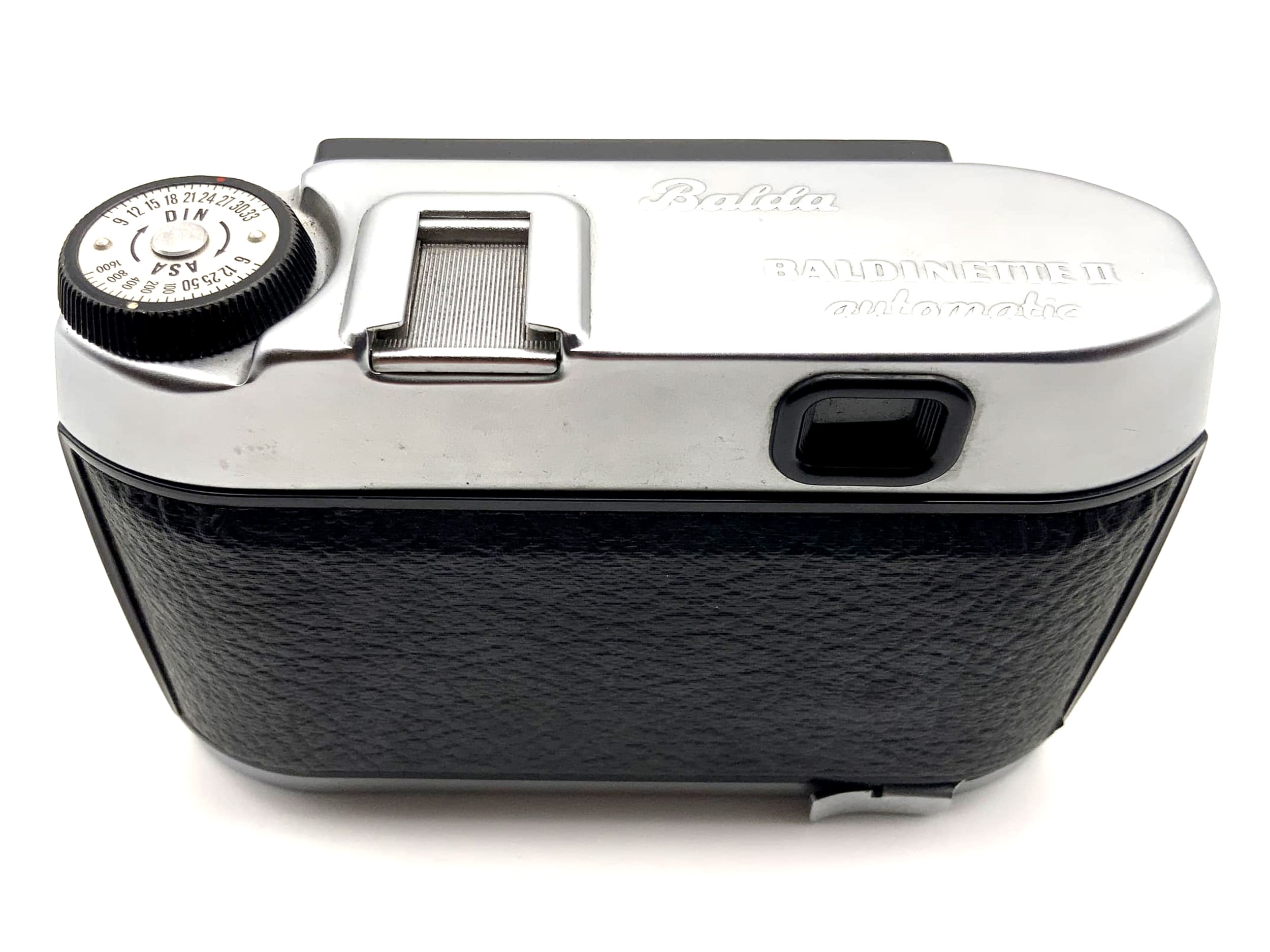 Balda Baldinette II viewfinder camera with Isconar 45mm 1:2.8 35mm 2 automatic