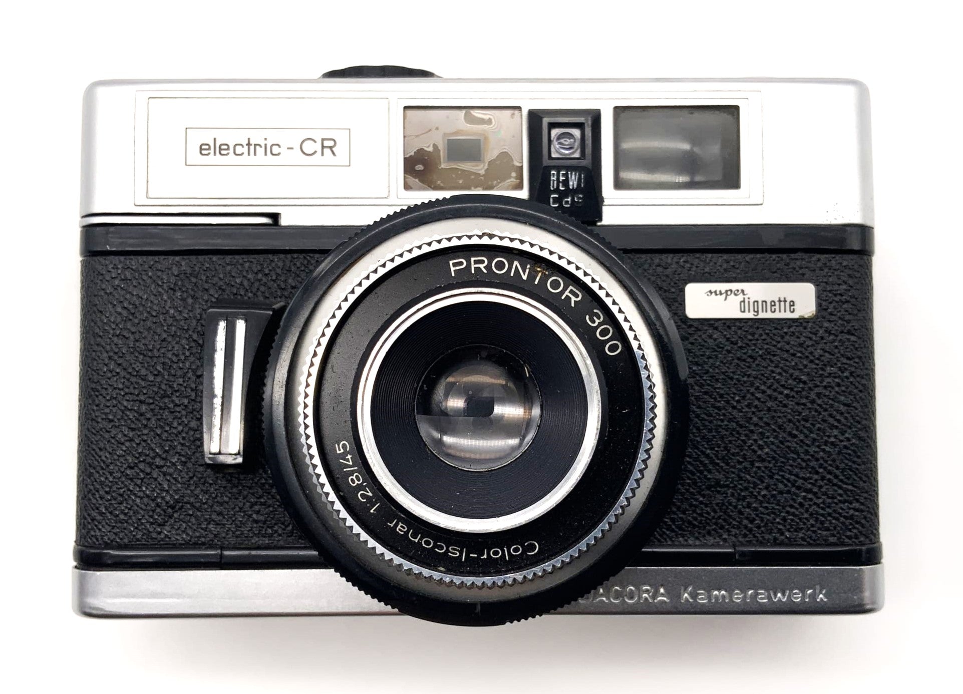 Dacora super dignette viewfinder camera with Isconar 45mm 1:2.8 35mm electric CR