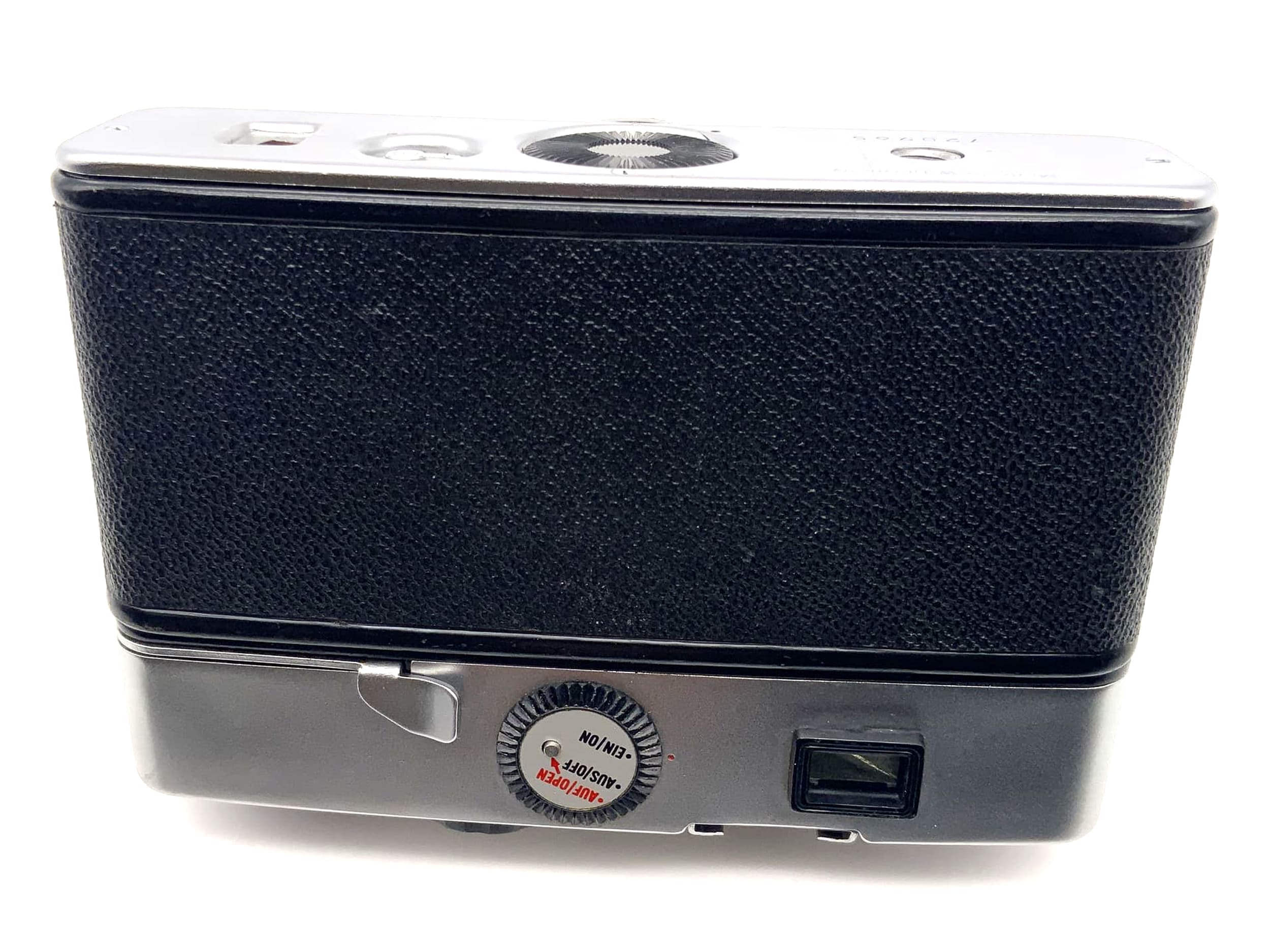 Dacora super dignette viewfinder camera with Isconar 45mm 1:2.8 35mm electric CR