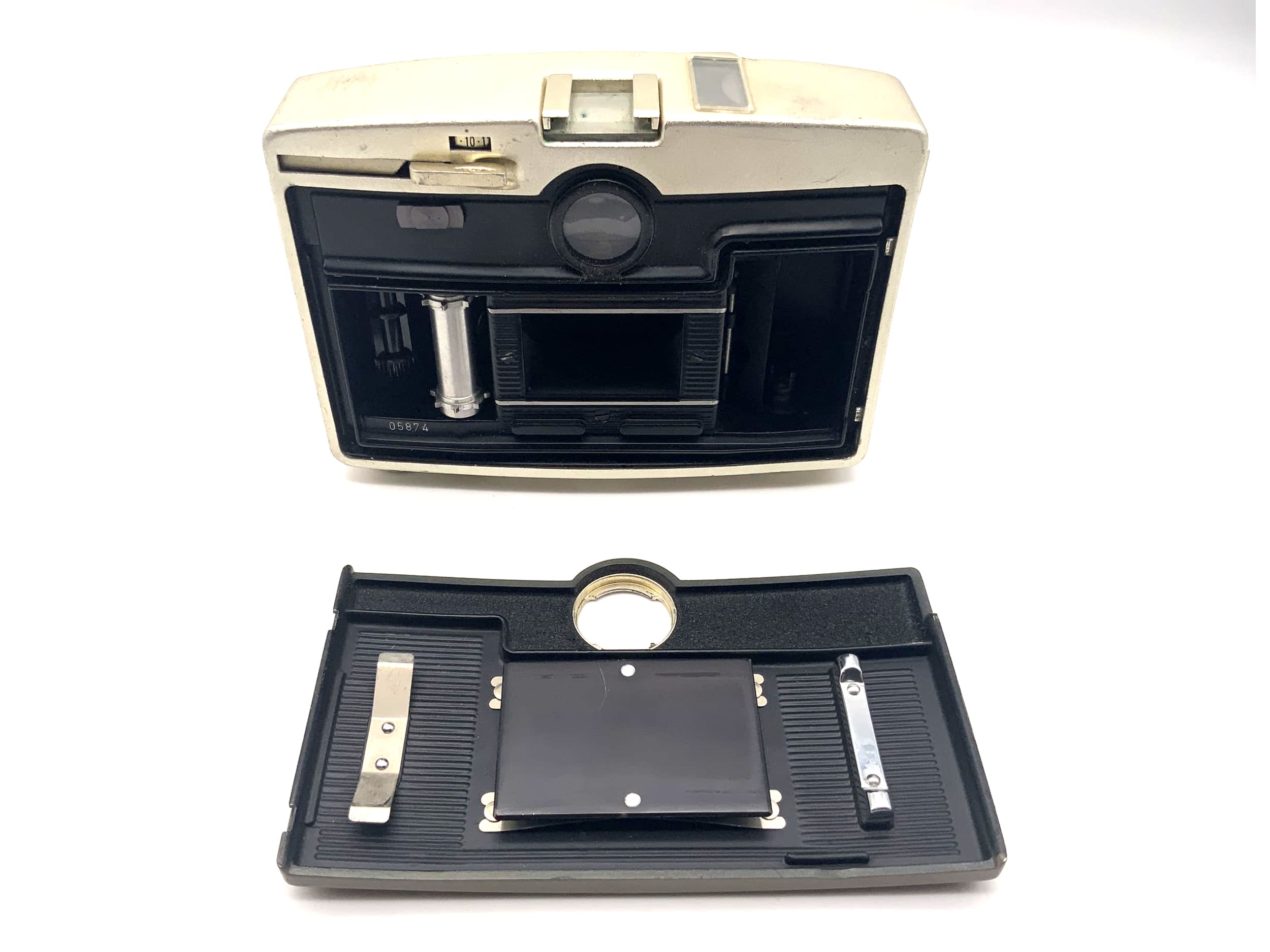 Pentacon Pentina Gold rangefinder camera with Tessar 50mm 1:2.8 35mm compact camera