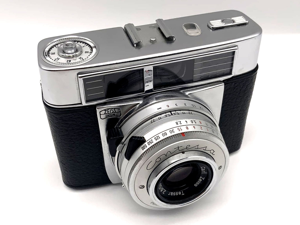 Zeiss Ikon Contessa rangefinder camera with Tessar 50mm 1:2.8 35mm compact camera