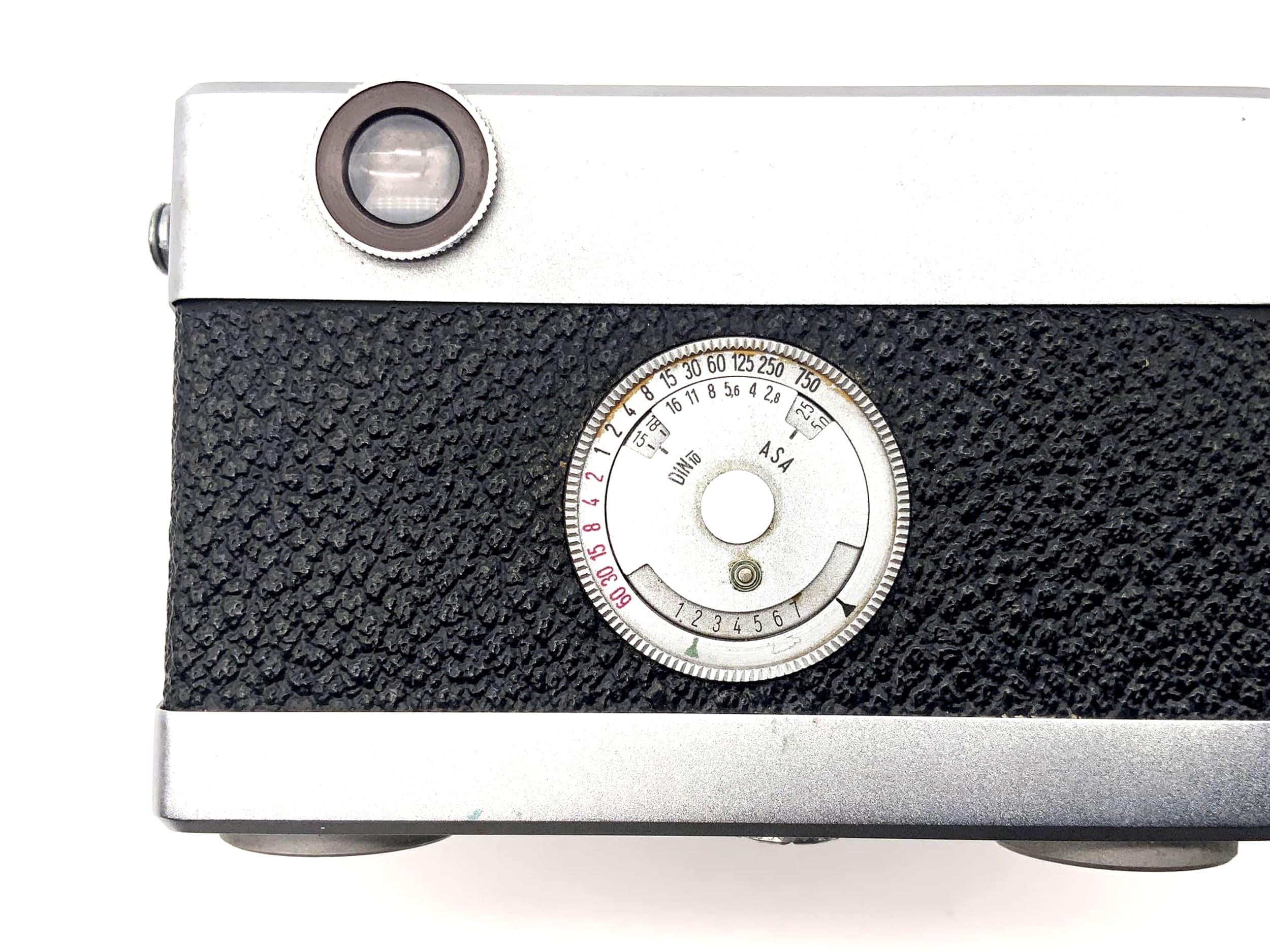 Carl Zeiss Werra viewfinder camera with Tessar 50mm 1:2.8 35mm Prestor RVS