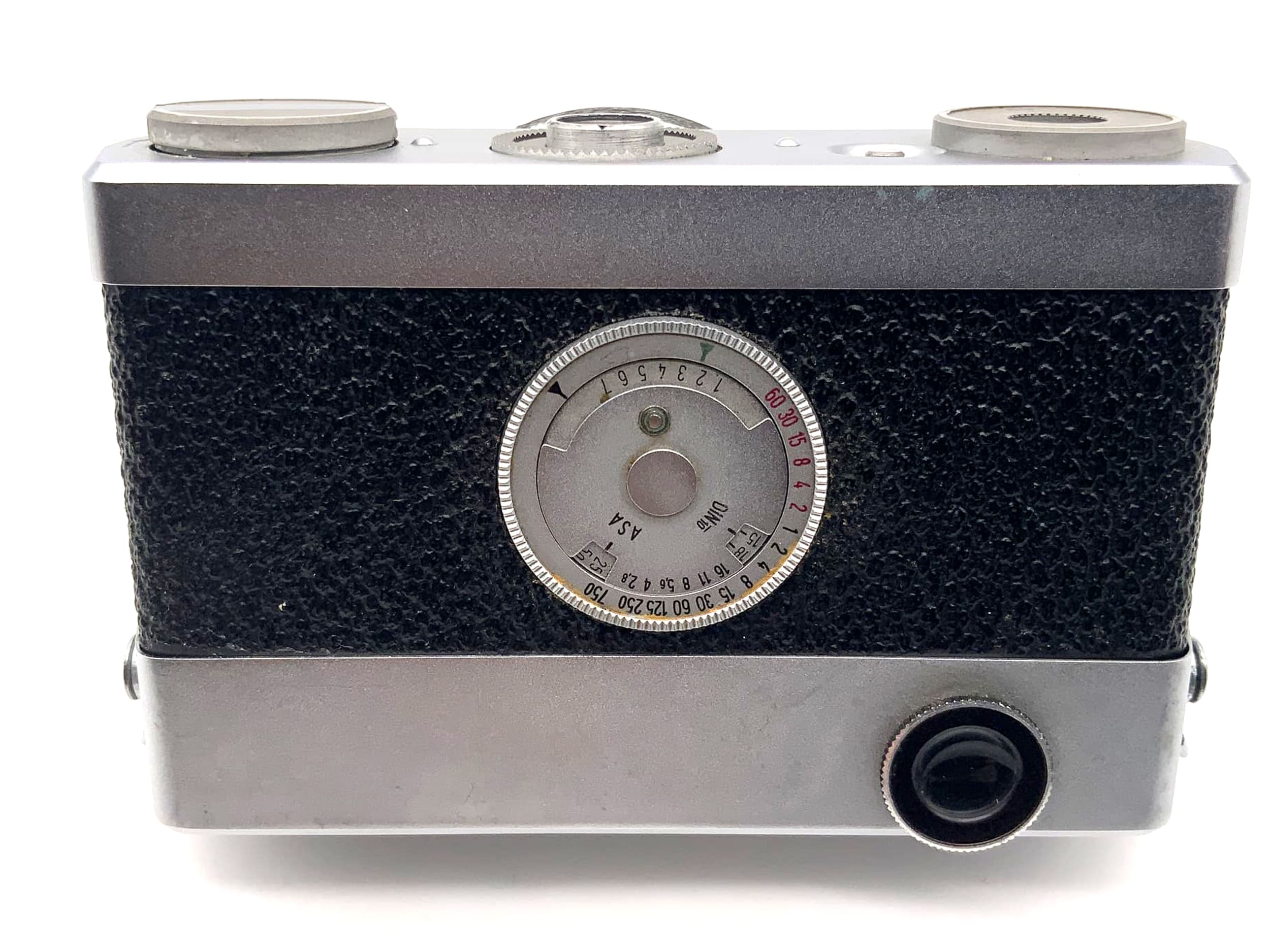 Carl Zeiss Werra viewfinder camera with Tessar 50mm 1:2.8 35mm Prestor RVS