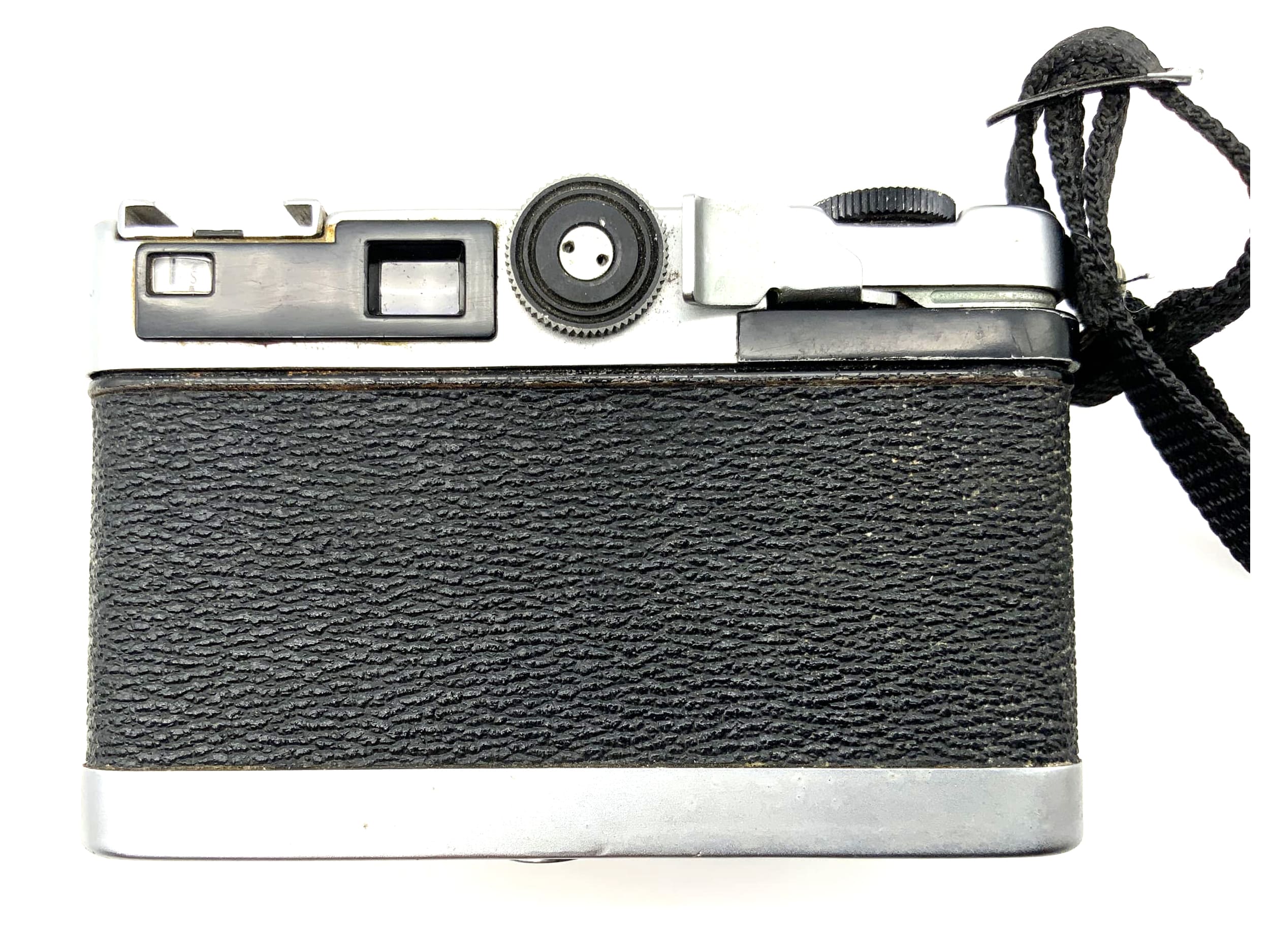 Petri Color 35 viewfinder camera with CC Petri 40mm 1:2.8 35mm compact camera (defective)