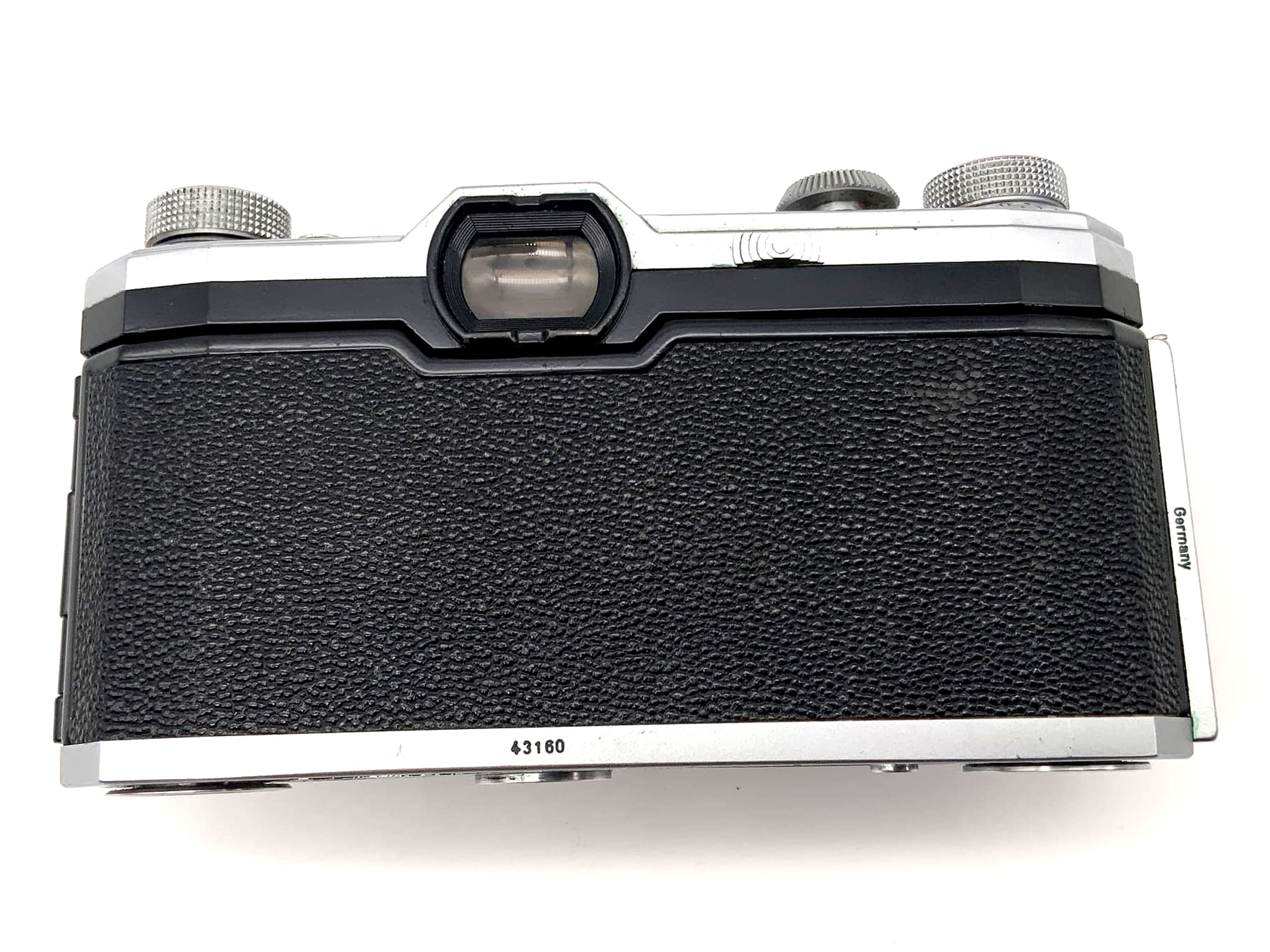 Contax D SLR camera Zeiss Ikon small D 35mm camera body