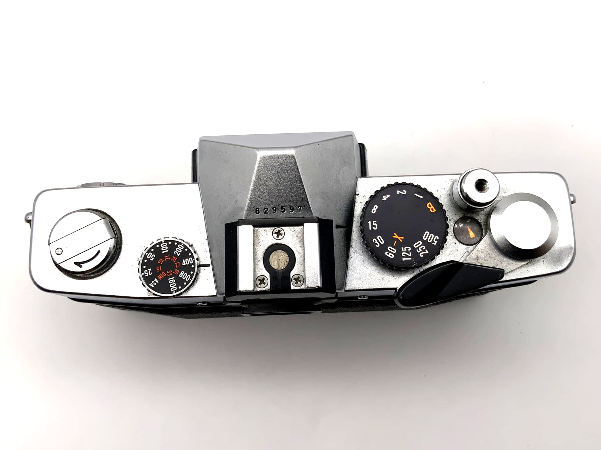 Exakta TL 500 SLR camera, Ihagee 35mm camera body