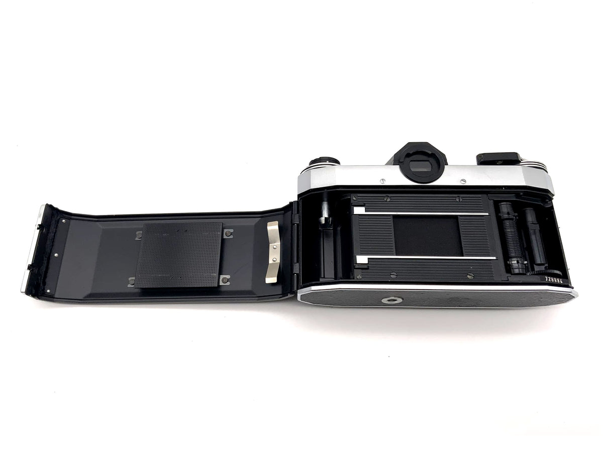Pentacon Pentaflex SL SLR 35mm Camera Body