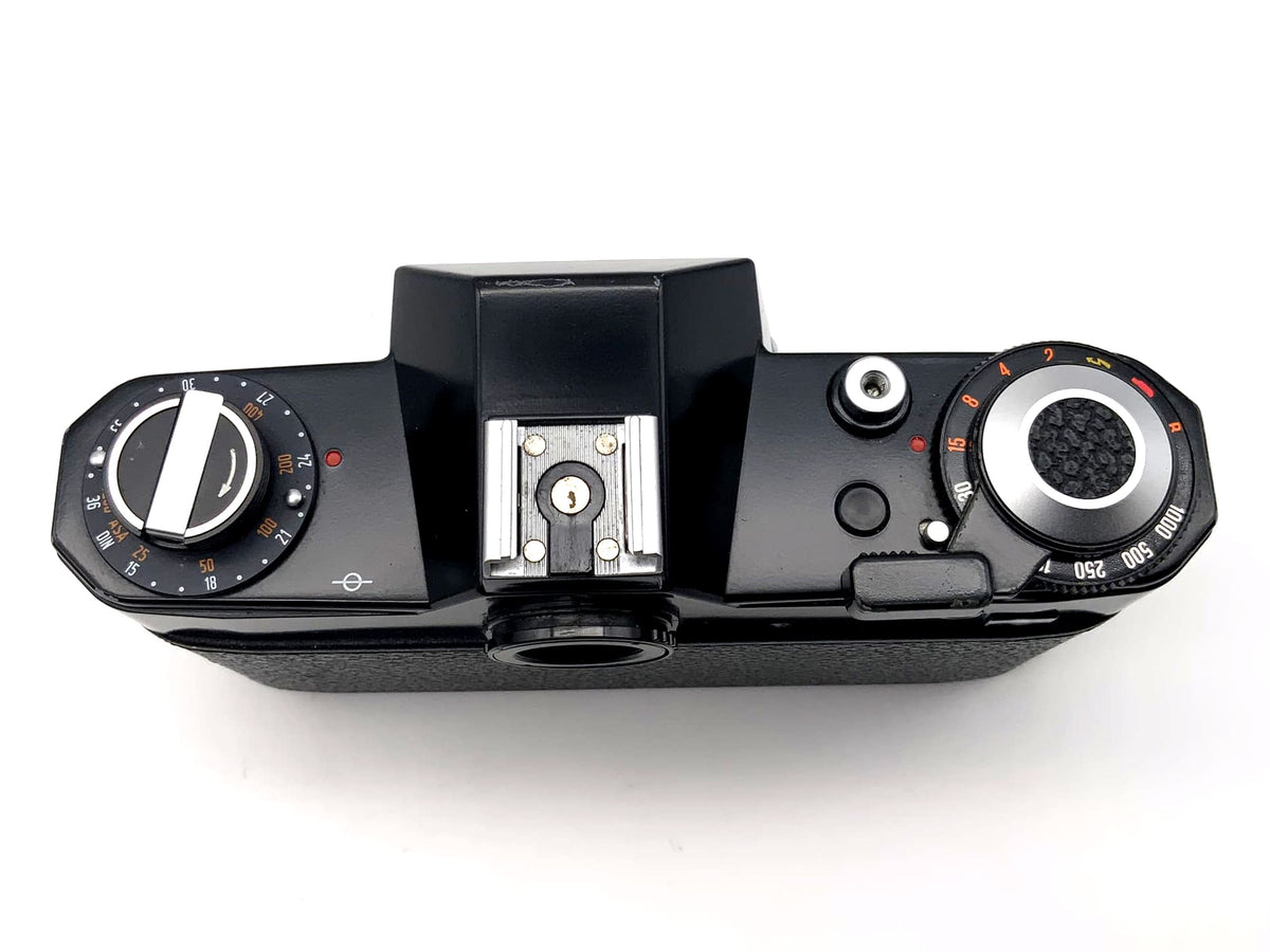 Voigtländer VSL1 SLR camera, black, 35mm camera body