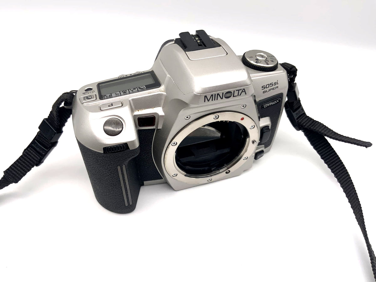 Minolta Dynax 505si super SLR camera AF 35mm camera body