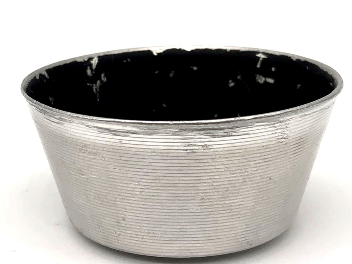B+W 27 EA metal lens hood sunshade