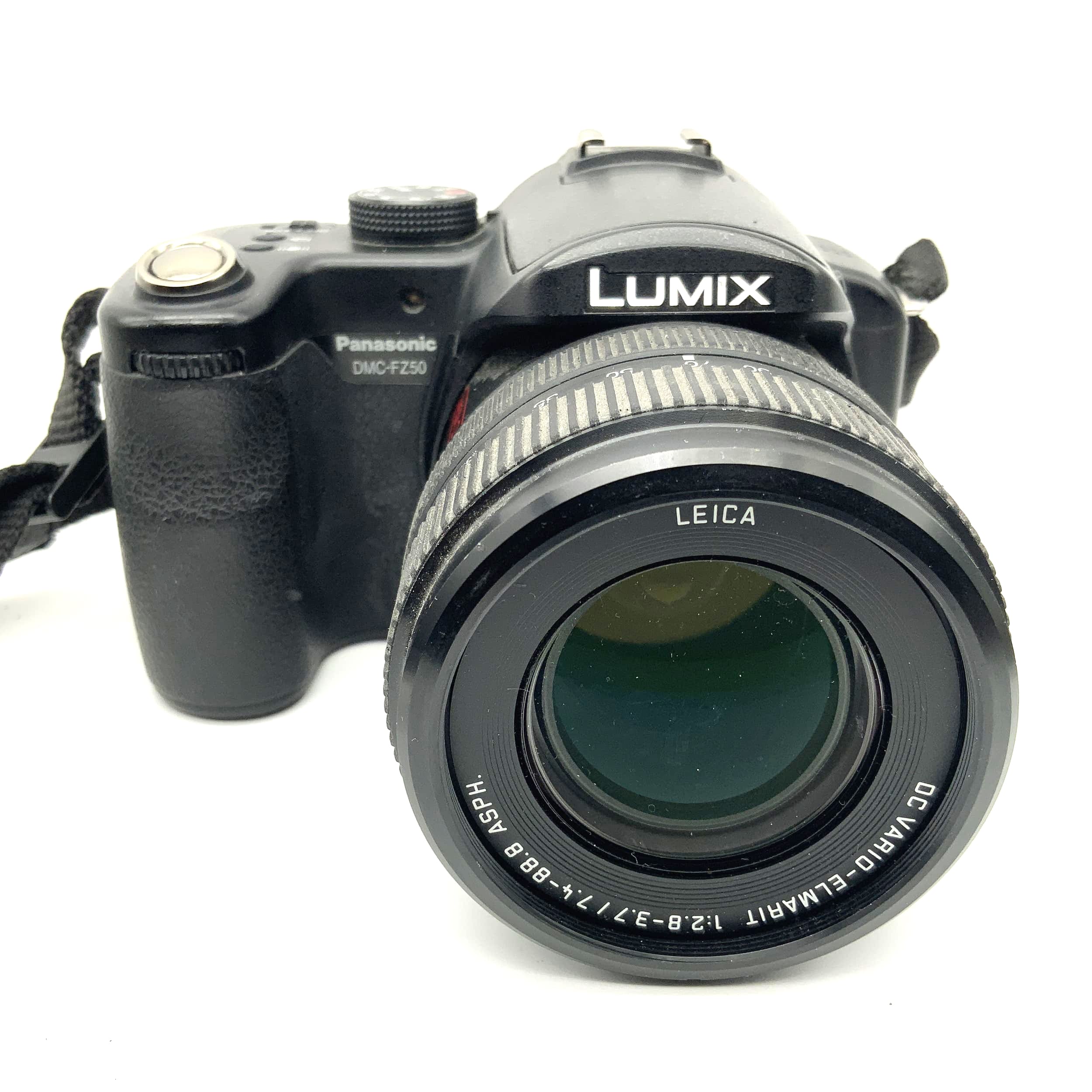 Panasonic Lumix DMC-FZ50 Leica DC Vario-Elmarit 1:2.8-3.7 / 7.4-88.8 12x zoom