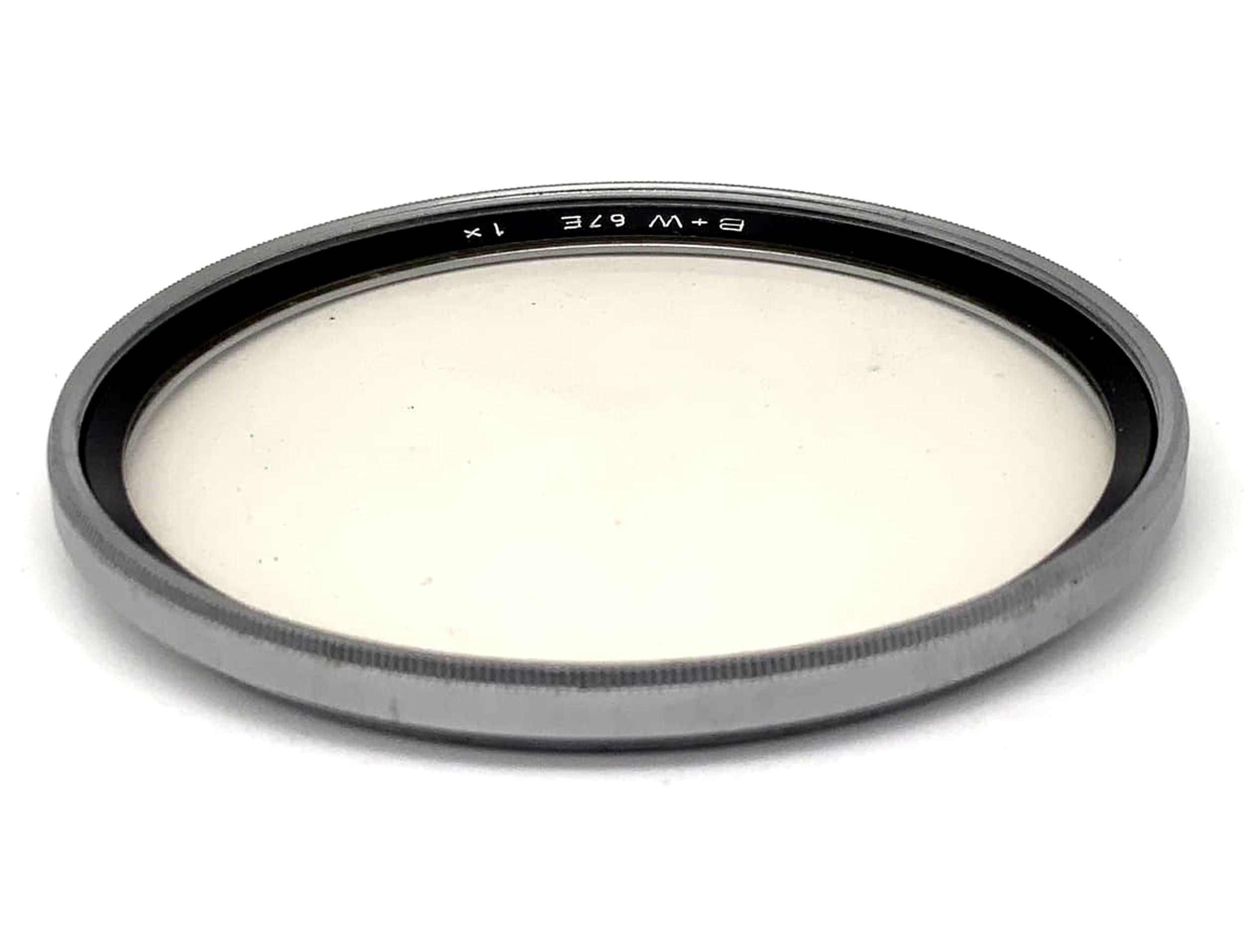 B+W UV filter 67E 1x silver filter 67mm circular filter thread M67