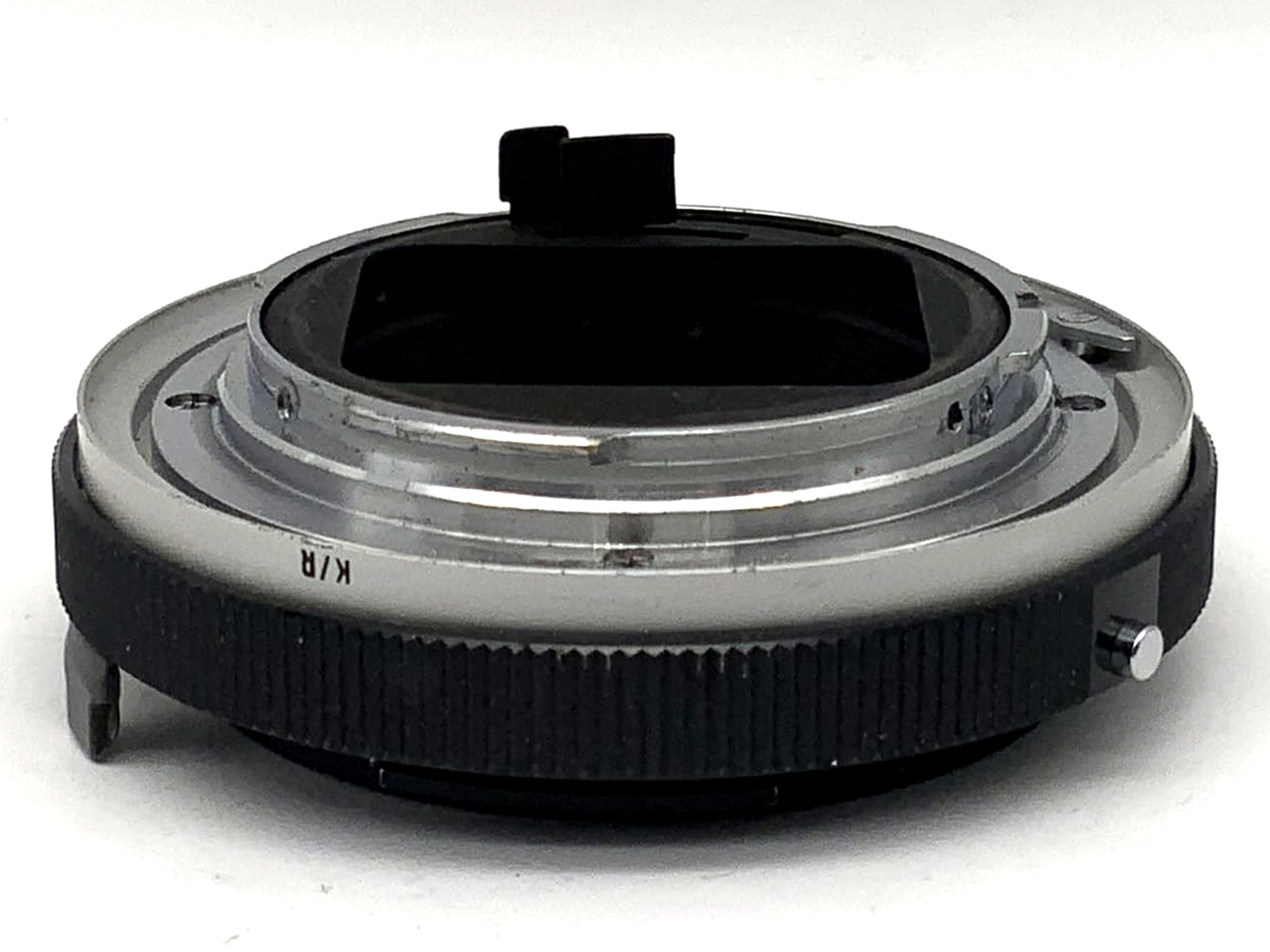 Lens adapter lens mount converter adapter (Adaptall 2 -> Konica AR)