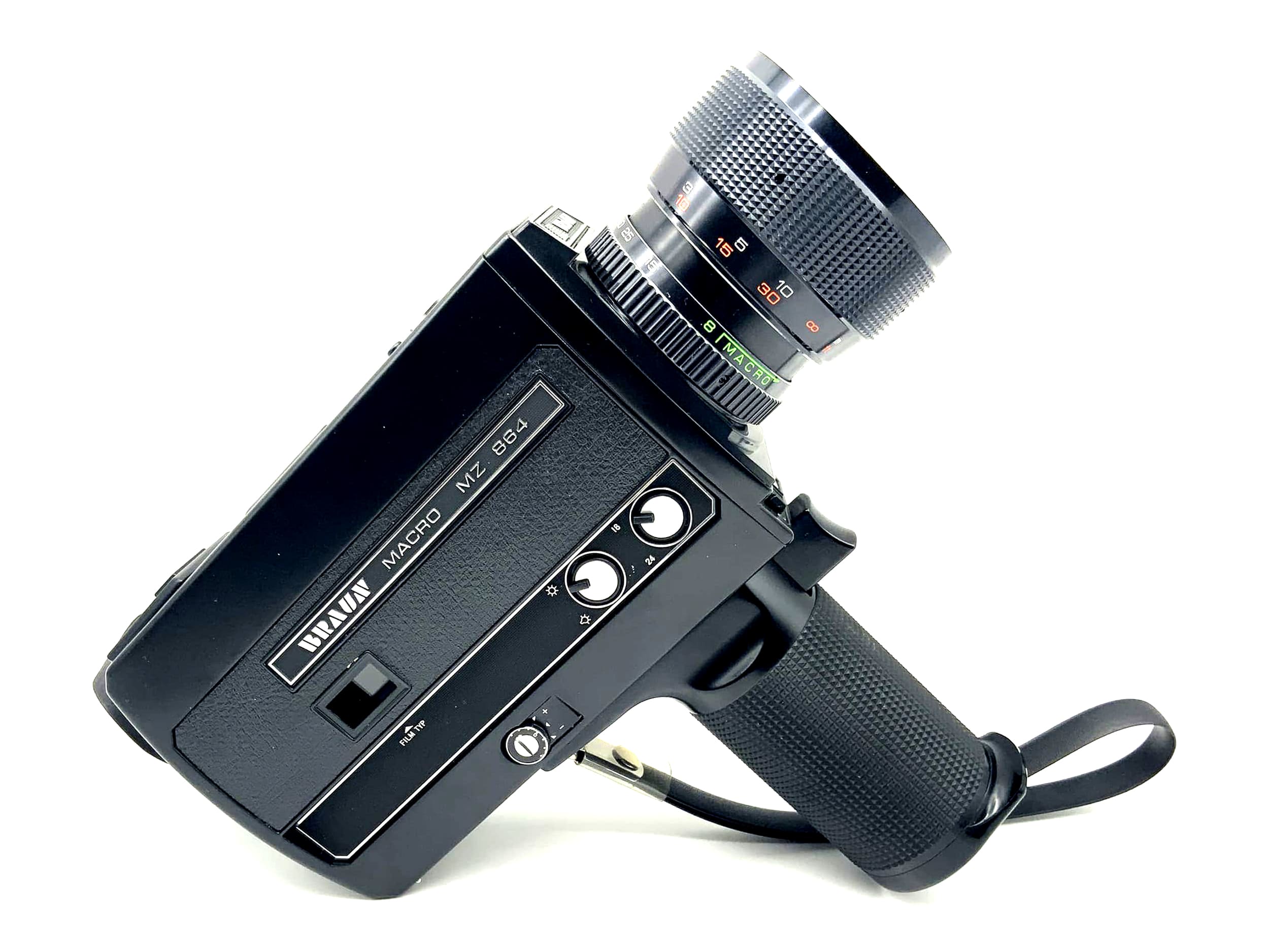 Braun MZ 864 film camera Macro Stellar Zoom 1.7 8-64 Super 8 camera movie camera